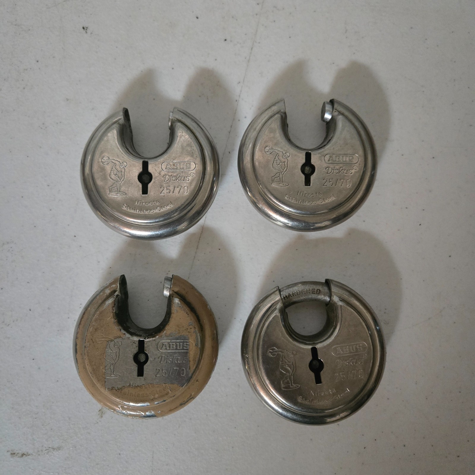 Lot of 4 ABUS Diskus 25/70 Stainless Steel Padlocks Keyed Alike NO KEYS