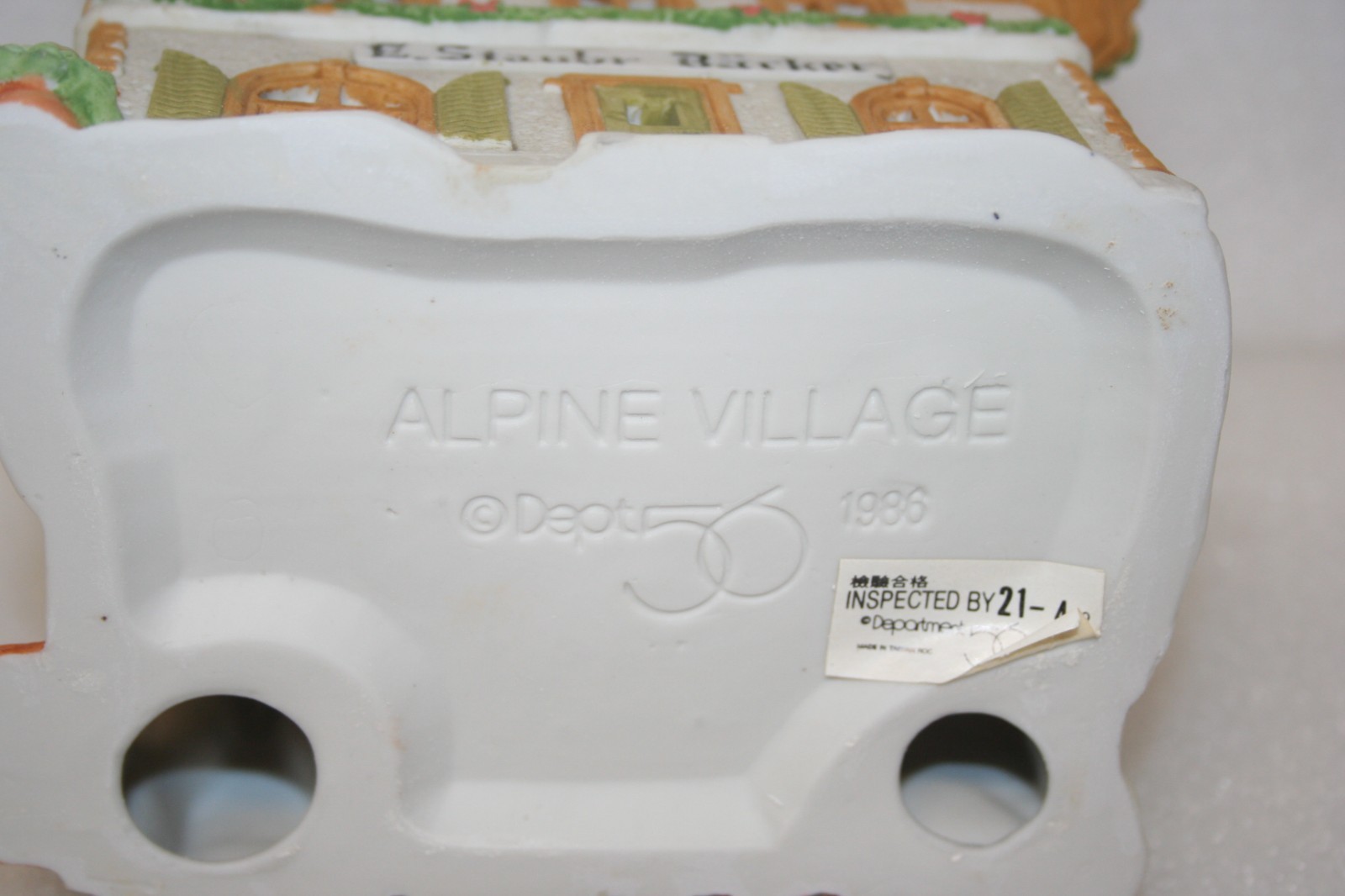 Dept 56 Alpine Village Series E. Staubr Backer 6540-4 ~ ’86 Light Box #2