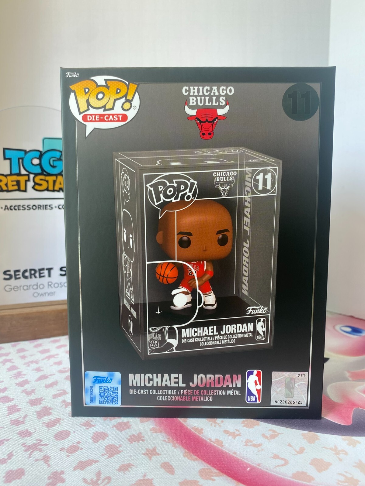 Funko Michael Jordan #11 Exclusive Red Chicago Bulls MIGHT BE CHASE Read Desc.