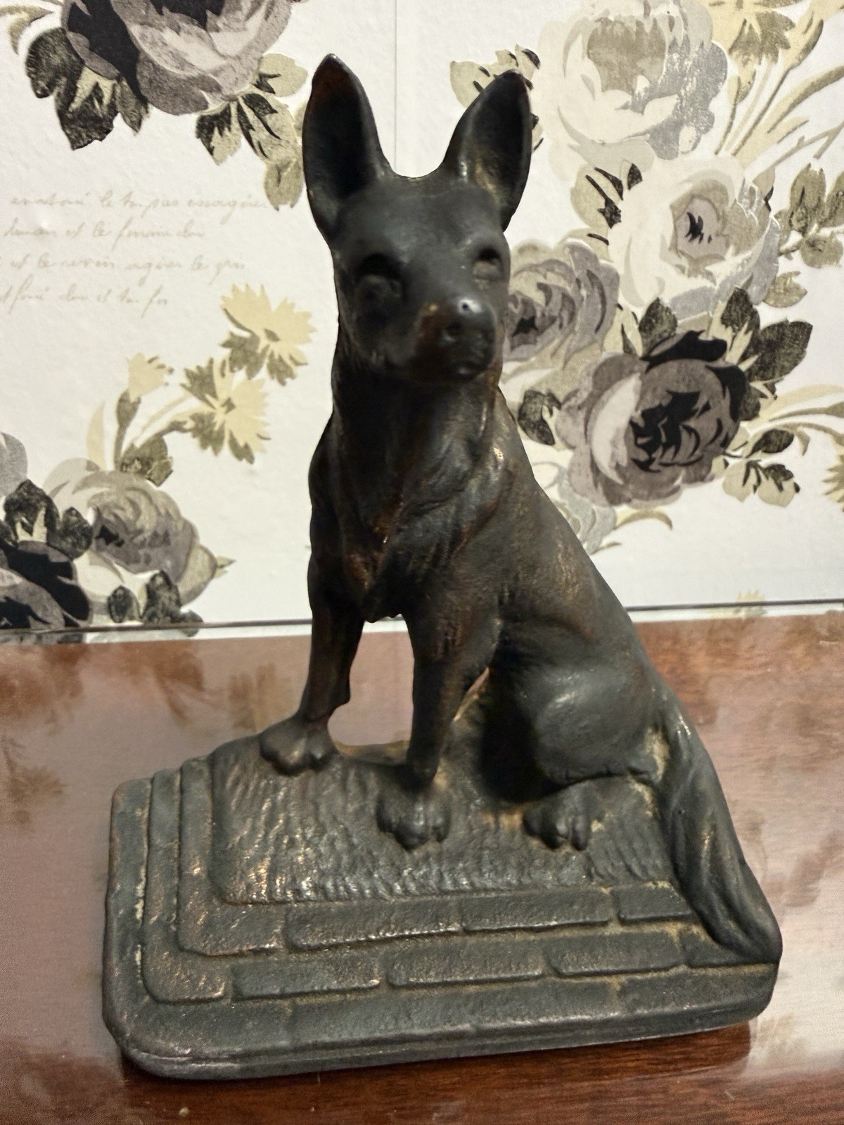 Vintage German Shepherd Book Ends Caste Heavy Metal Coppery Bronze Finish 5.75”