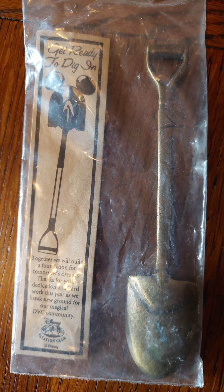 Disney Vacation Club Break New Ground Mini Shovel Cast Member Gift Rare New
