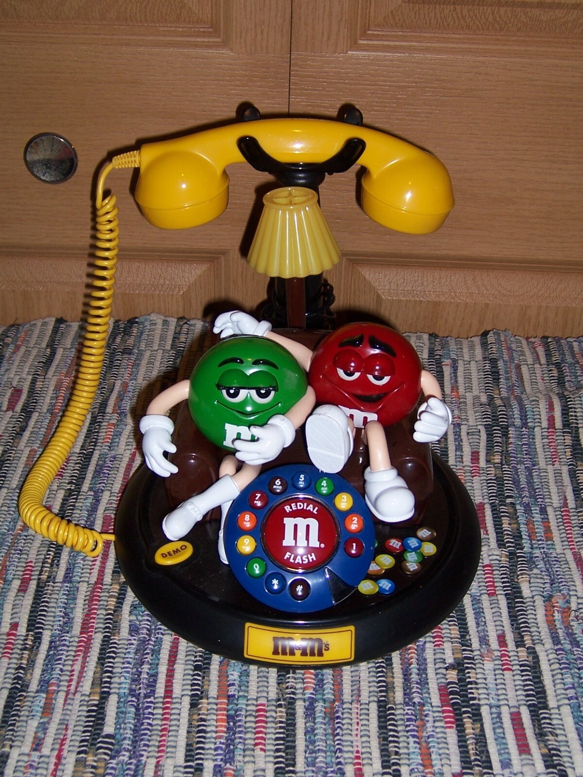 Vintage Animated Talking M & M Telephone! Made By PF Product Pollyflame Concept 