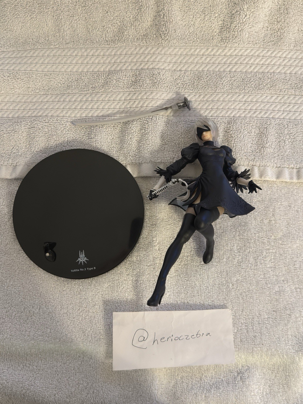 Nier Automata Formism 2B YoRHa No. 2 Type B DAMAGED