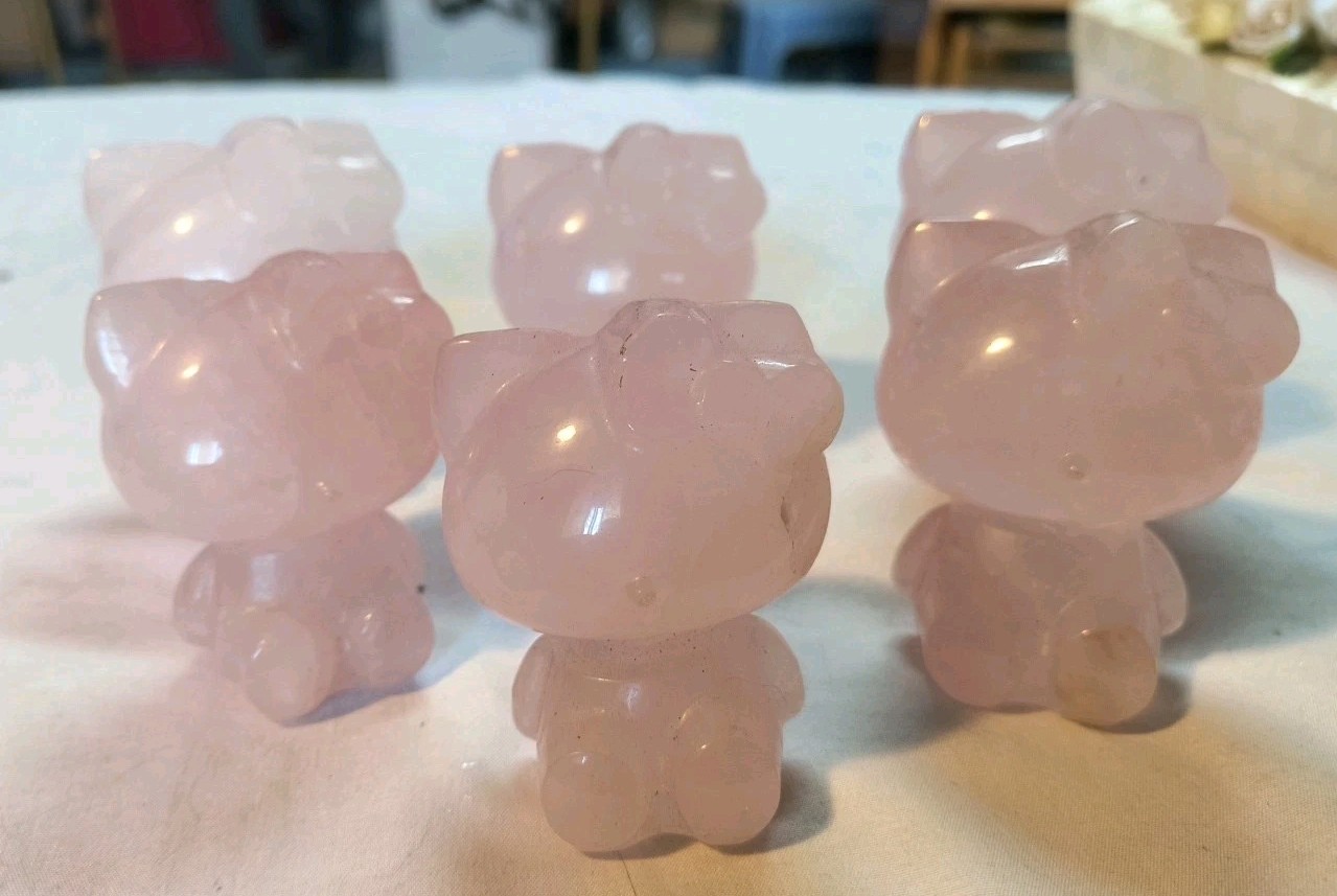 HELLO KITTY Crystal Pink Rose Quartz 3.25″ LARGE Kawaii Cat Figurine 249 grams