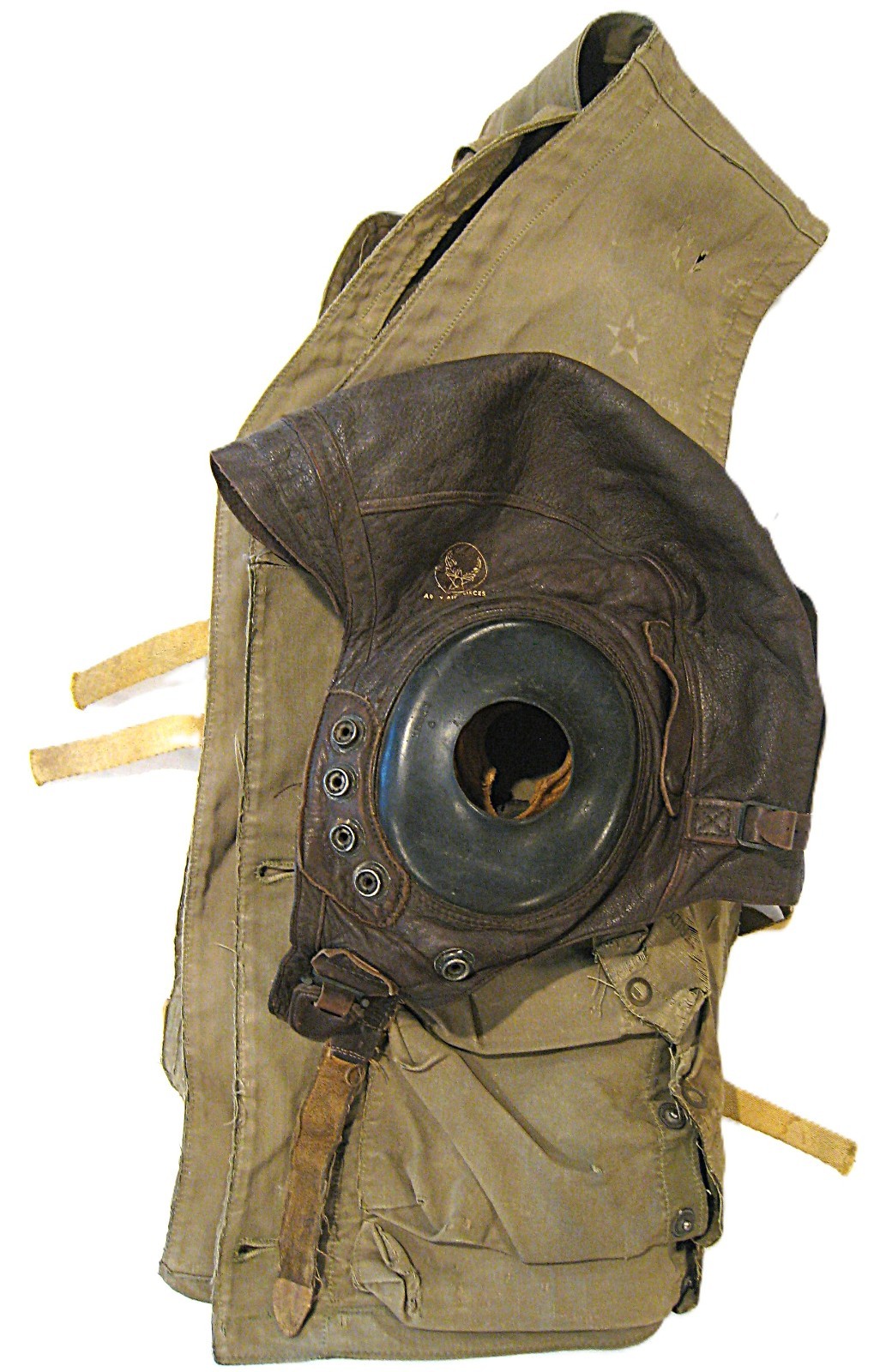 USAAF WW2 Type 11 Leather Flying Cap and Type C1 Canvas Survival Vest (READ)