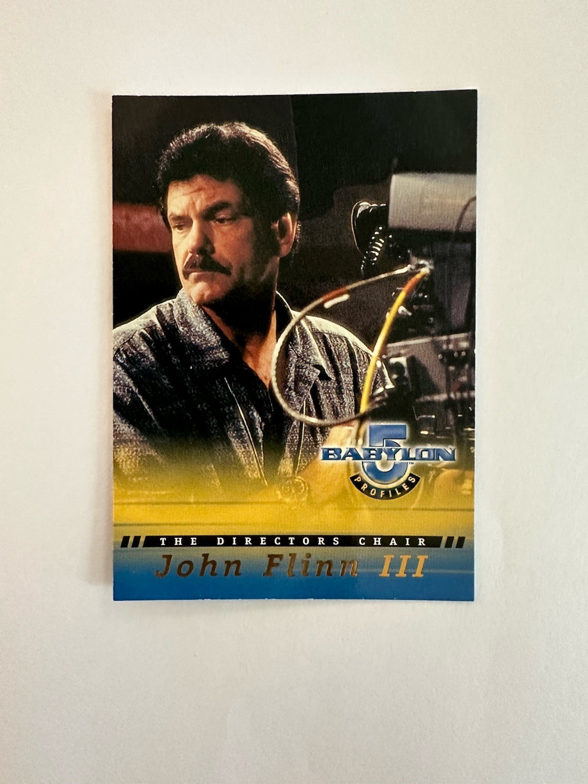 1999 BABYLON 5: PROFILES – The Directors Chair – DC1 – John Flinn III Mint/NM
