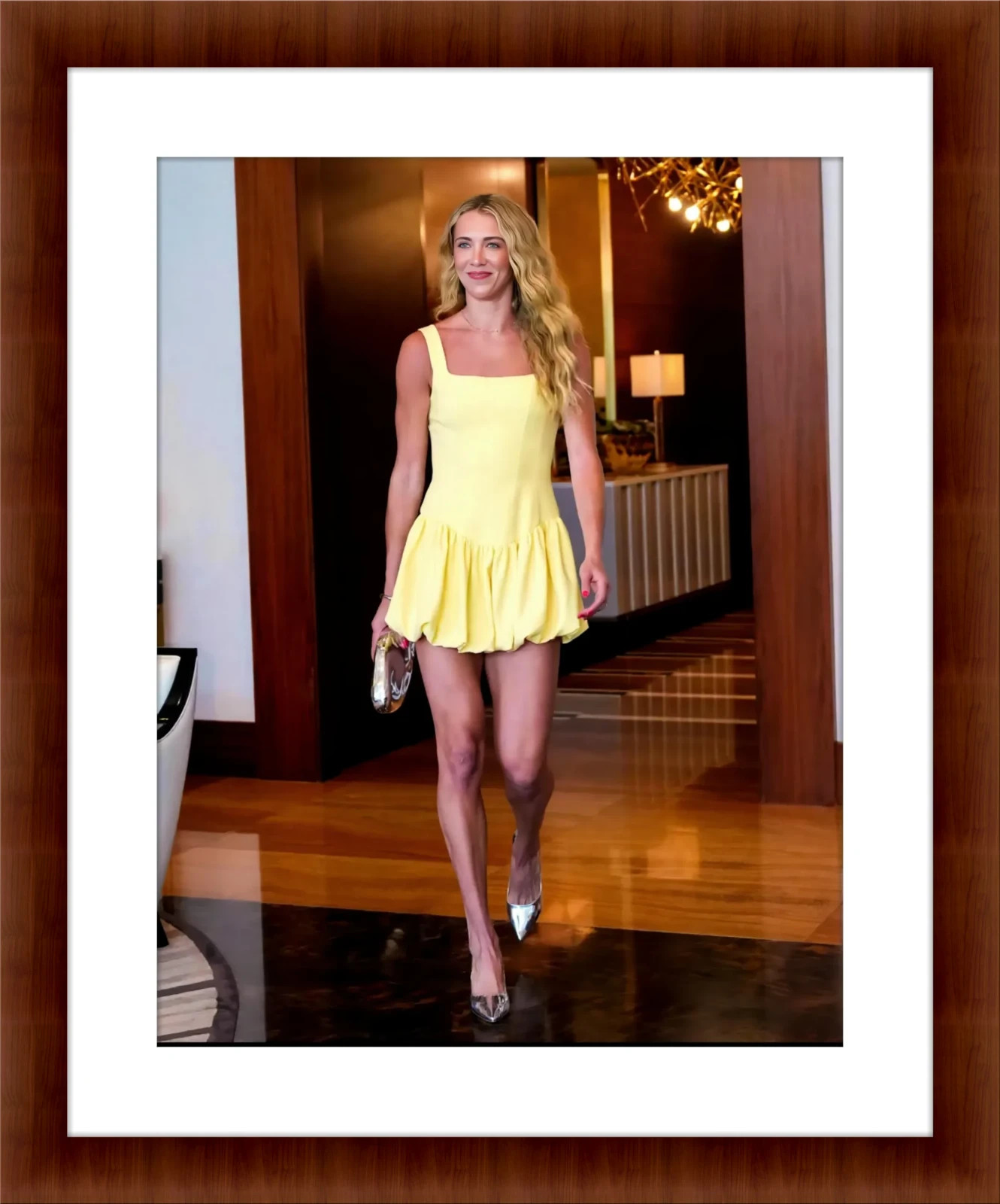 Lexie Hull 8.5 x 11 Candid Color Unframed Photograph Collectable Print