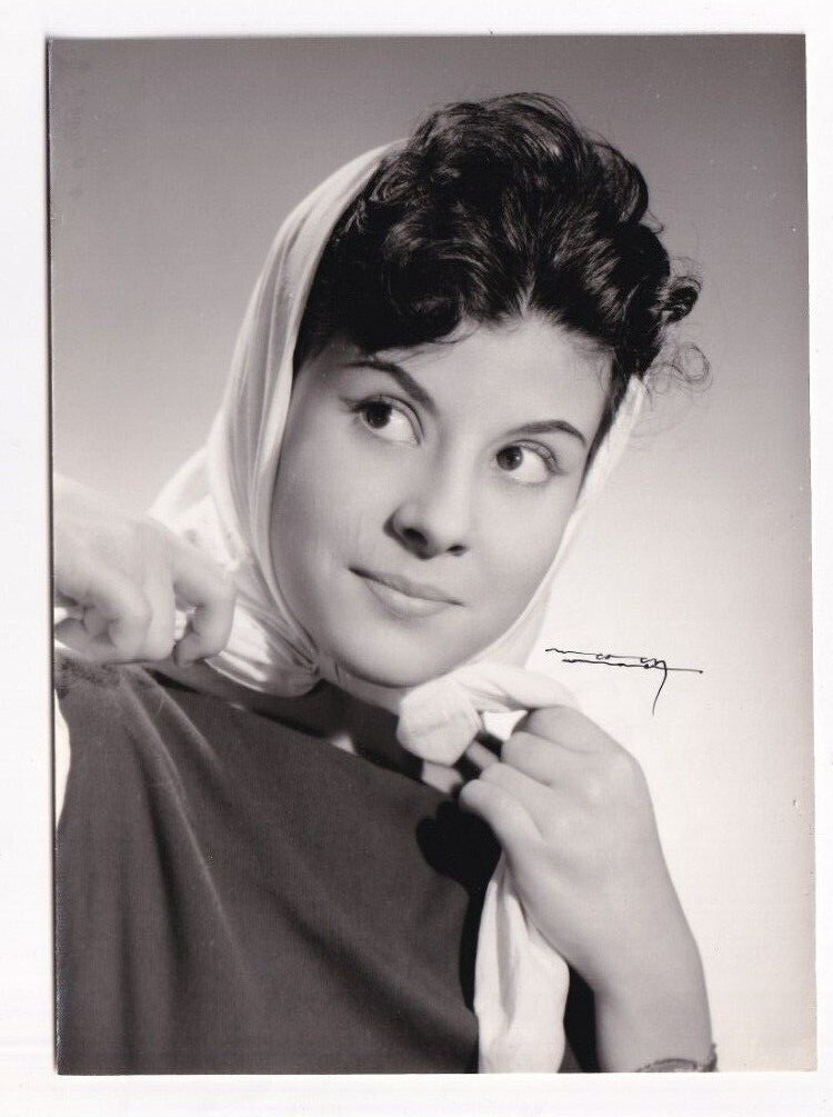 RIDICULOUSLY PRETTY CUBAN ACTRESS MIRIAM MIER CUBA 1950s NARCY Photo Y J 344