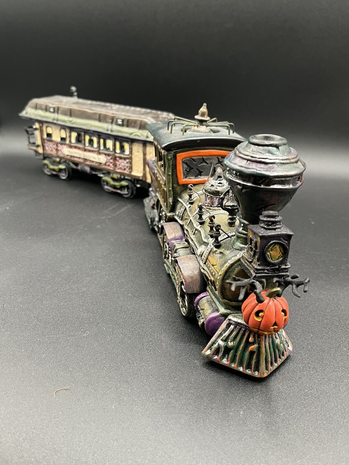 WORKS! Dept 56 Halloween Haunted Rail Engine Coal Car Dining Lighted Train Vtg