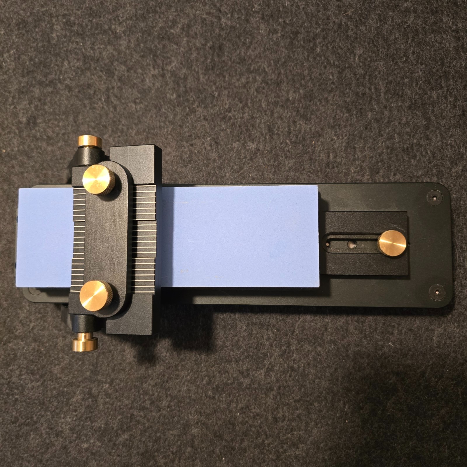 SharpMate Chisel Iron Sharpening Jig Precision Precision Guide for Bench Stones