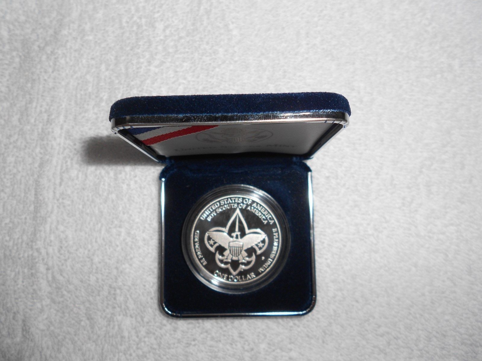 Eagle Scout Gift Centennial United States Mint 2010 Medal Boy Scouts of America