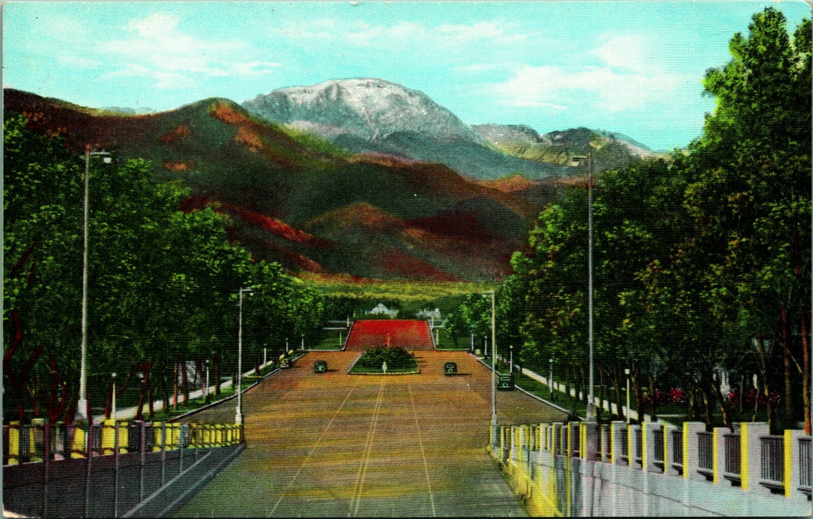 Pikes Peak from Platte Avenue Colorado Springs Colorado CO UNP Linen Postcard