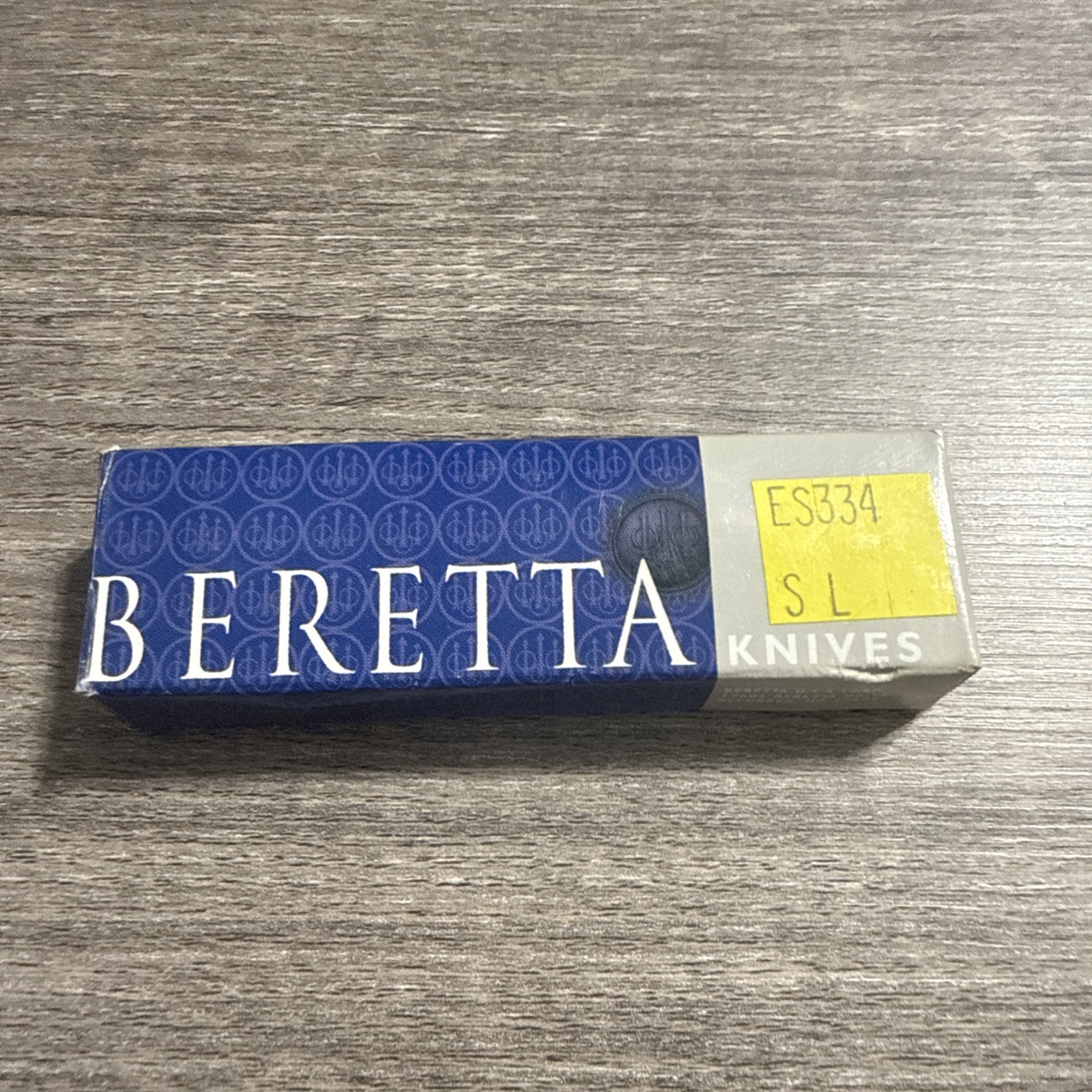 Beretta Small Airlight II tactical knife(Model #JK004A01) NIB