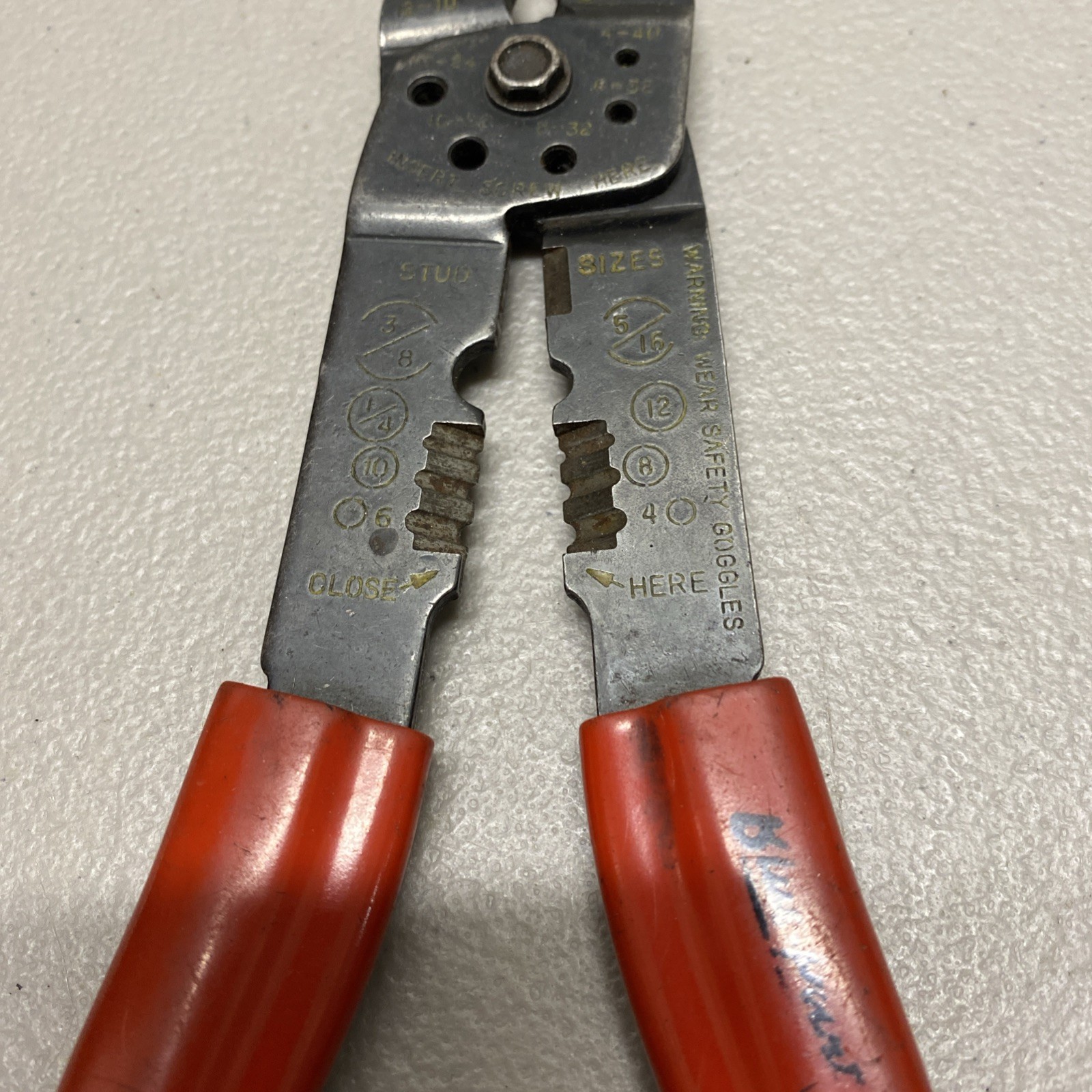 Blue-Point Tools PWC13 – Wire Strippers Crimper Cutter Pliers Red Grips USA Tool