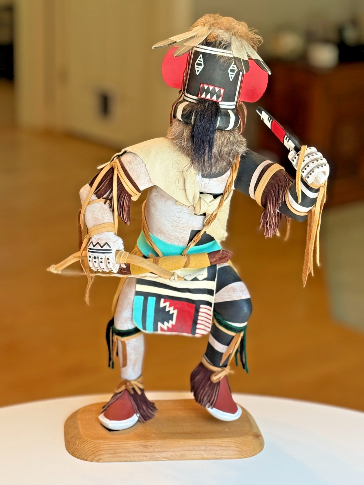 Hopi Left Handed Hunter Kachina Signed by Harris Johnson (20″ Cottonwood Root)