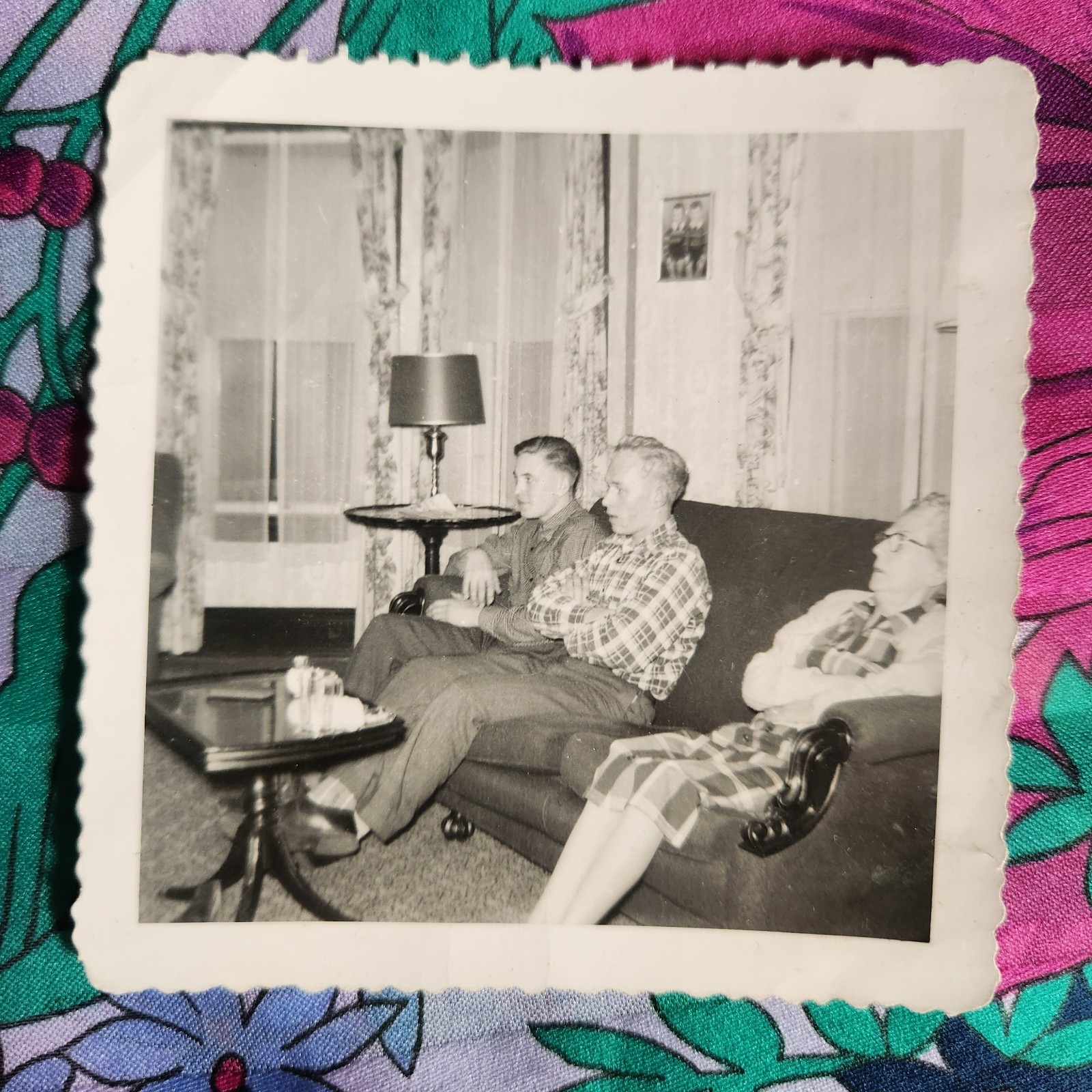 VTG 1950s Black White Snapshot Photo Family Sitting On The Couch Domestic