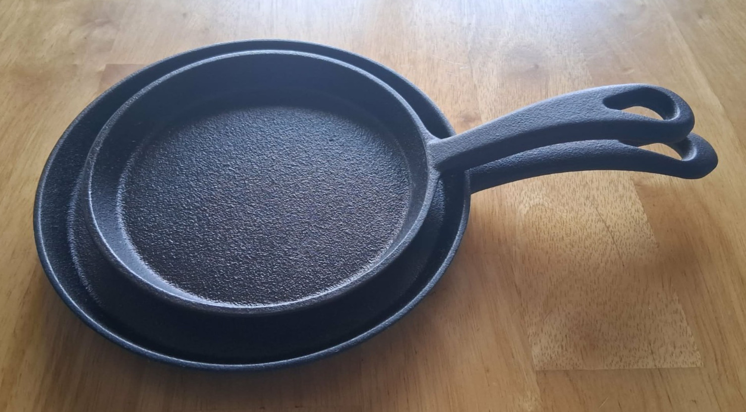 Cast Iron Flat Skillets 5 & 6 Inches Pre-owned Condition Great for Camping BBQ