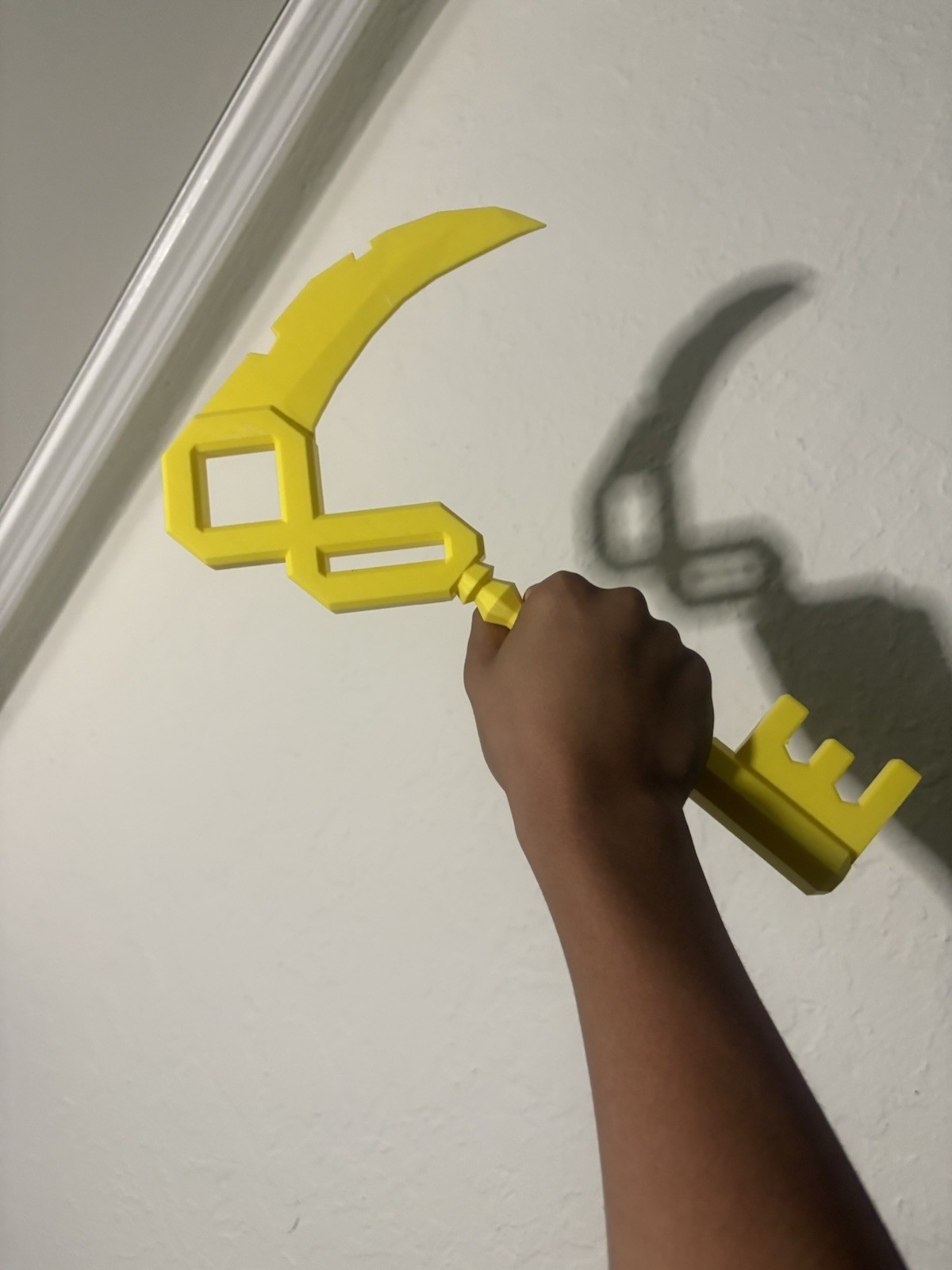 Key syth from rivals (style gamer) life size