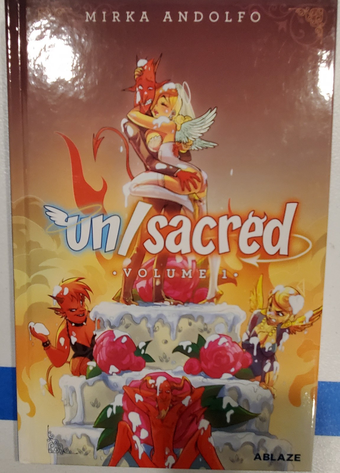 Mirka Andolfo Mirka Andolfo’s Un/Sacred Vol 1 (Hardback)
