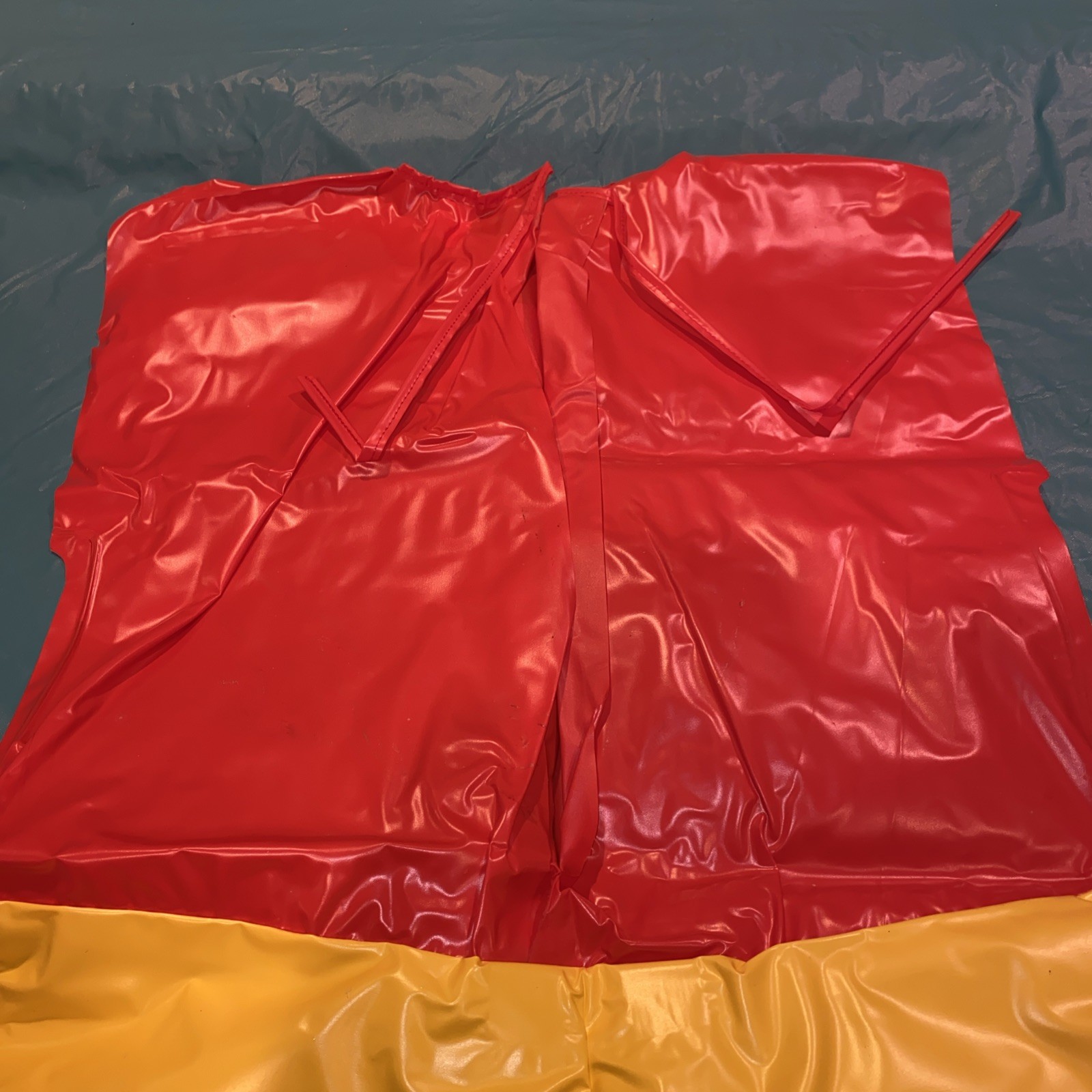 Hulk Hogan 1985 Original Ben Cooper Halloween Costume Hulkamania WWF WWE WCW