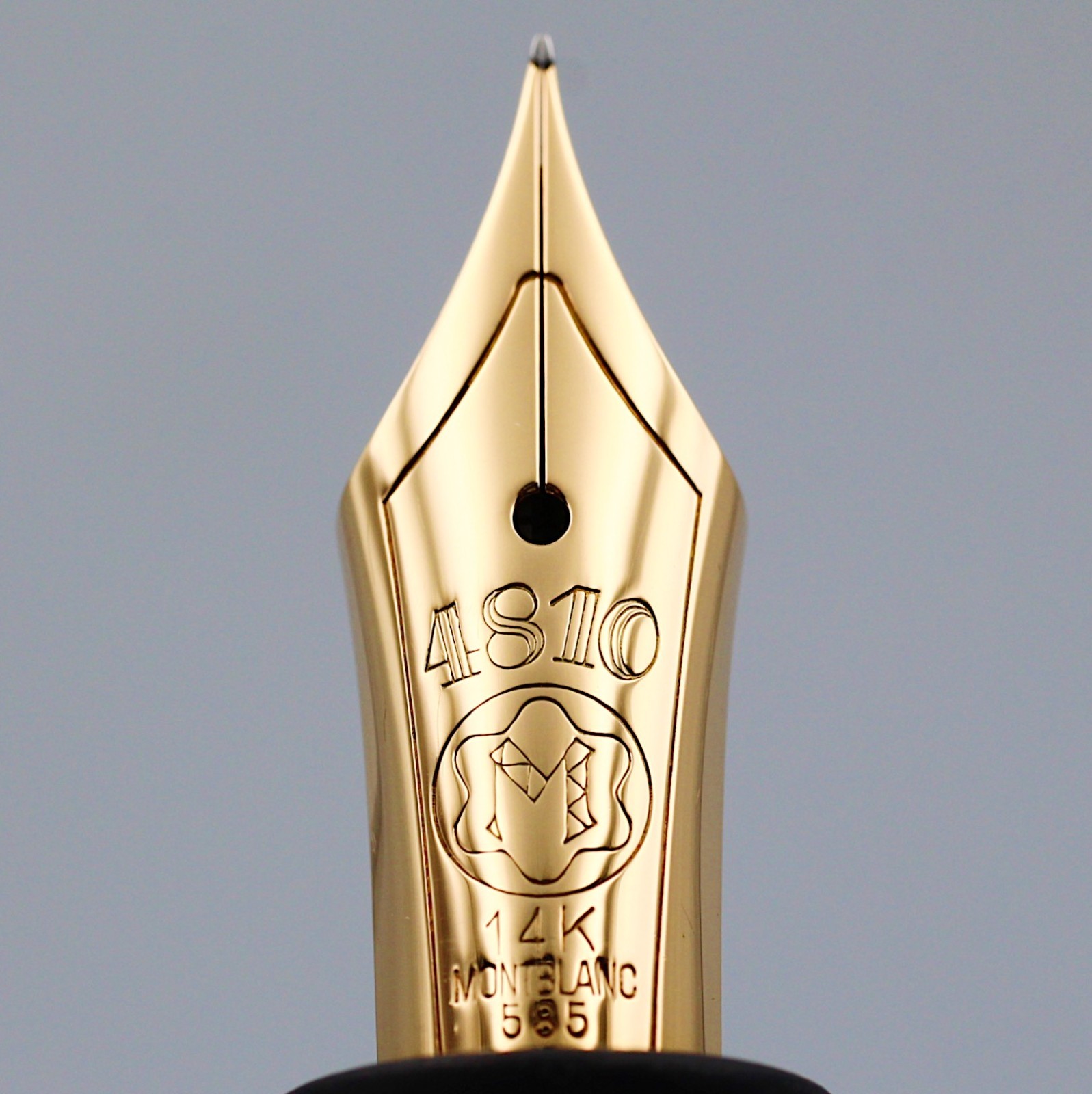 [Excellent] MONTBLANC Meisterstuck 146 80’s Vintage Fountain Pen 14K 585 Nib F