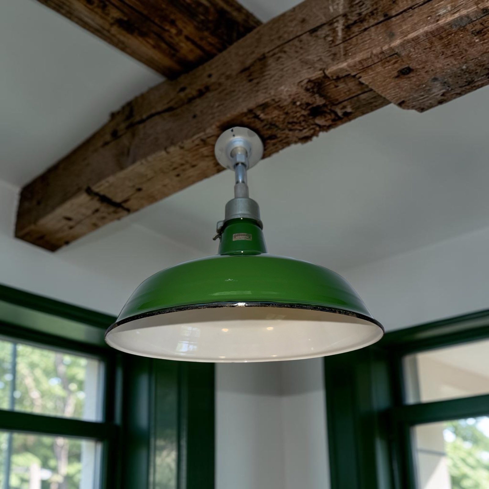 ONE 40s Appleton 16″ Porcelain Industrial Green Barn Light Vintage Gas Station A