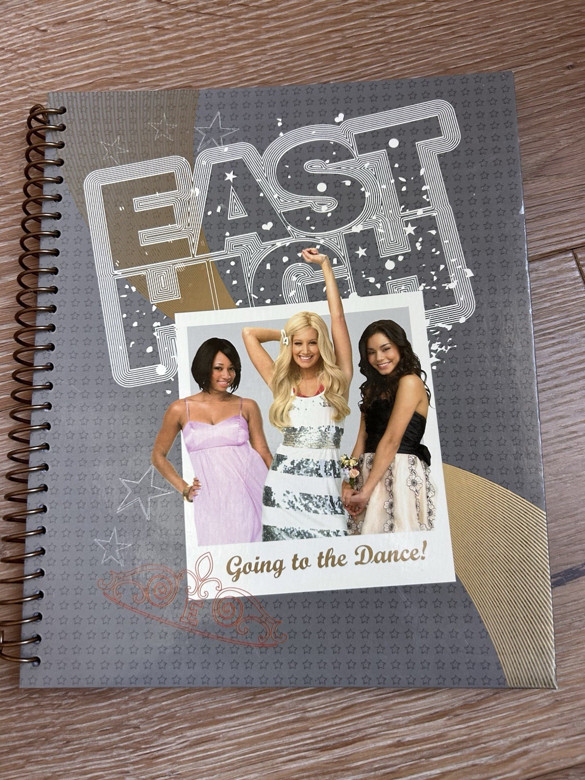Disney High School Musical East High Notebook 100 Count w Stickers New