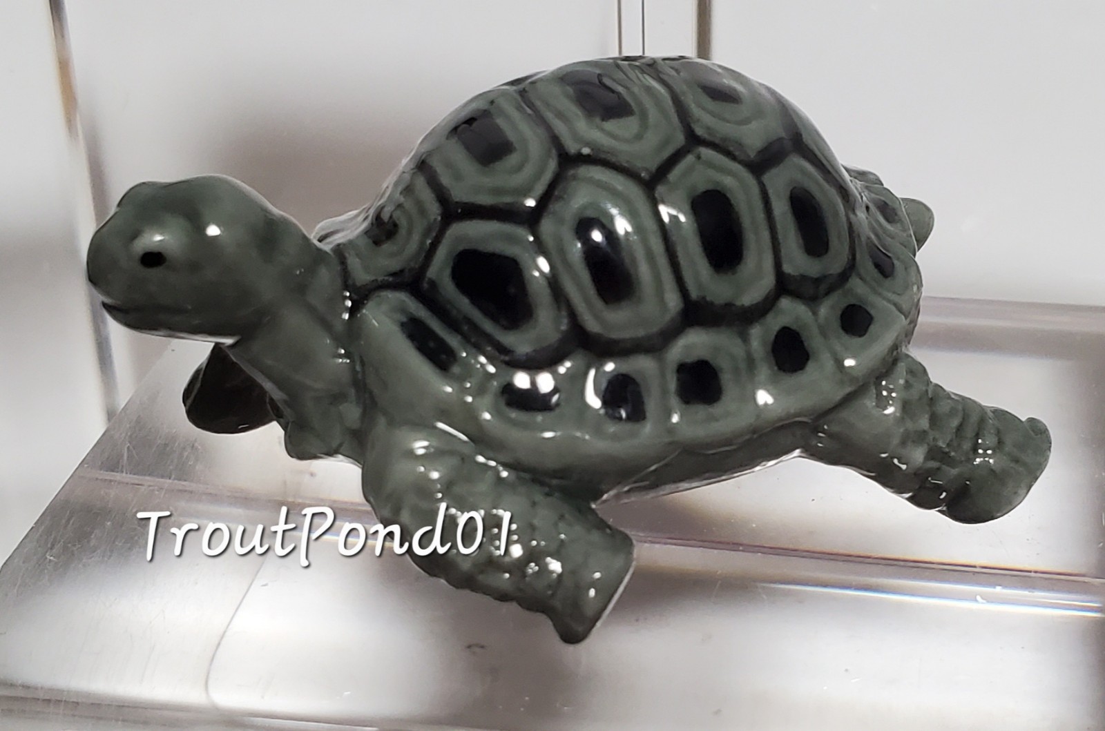 Wade Whimsies Tortoise Turtle Porcelain Figurine Wade Fair 2015 HP LE Variation