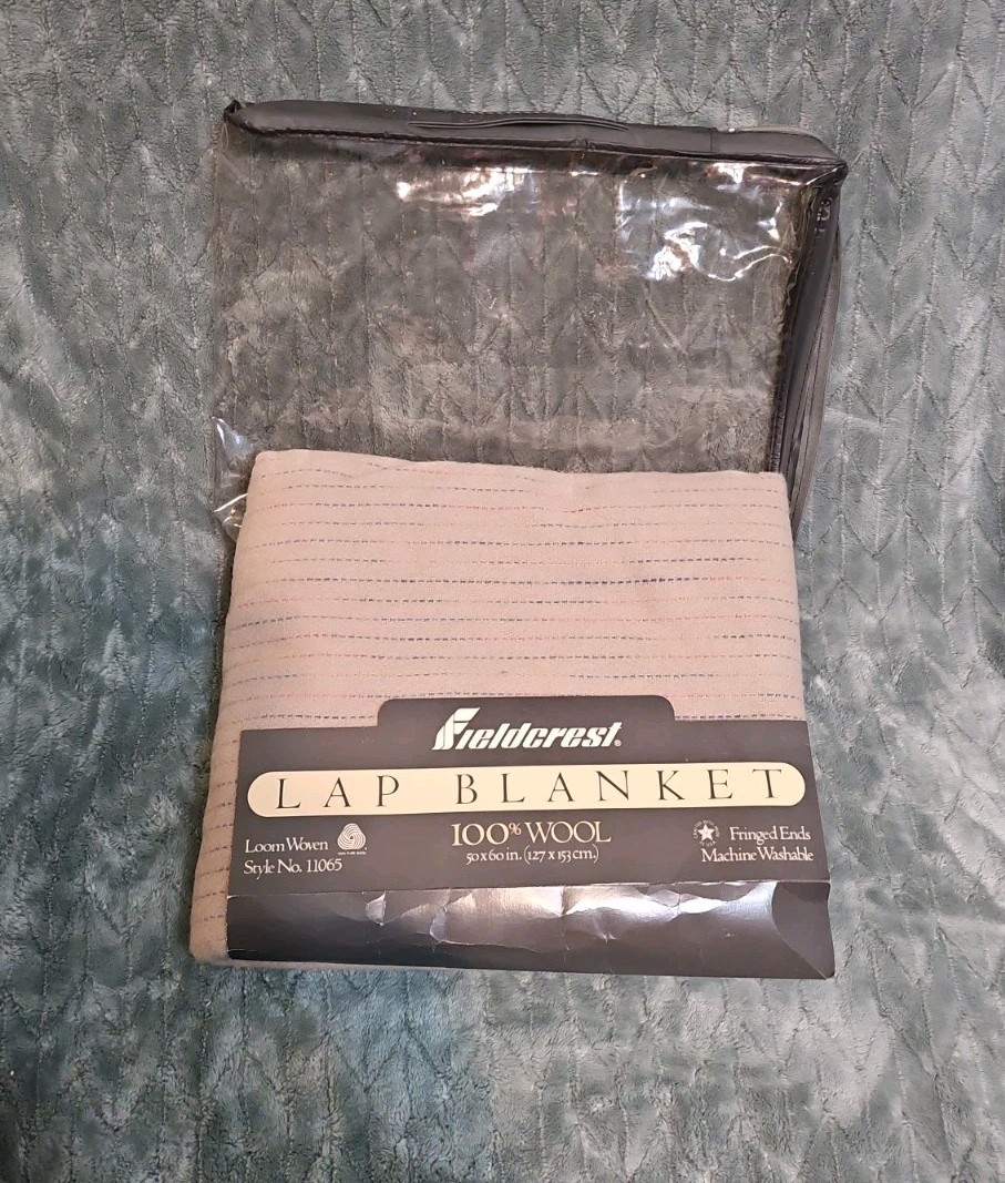 VTG Fieldcrest Lap Blanket 100% Wool Loom Woven 50×60 Machine Wash USA in Made