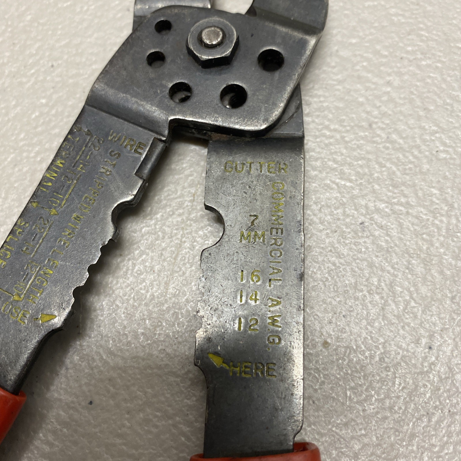 Blue-Point Tools PWC13 – Wire Strippers Crimper Cutter Pliers Red Grips USA Tool