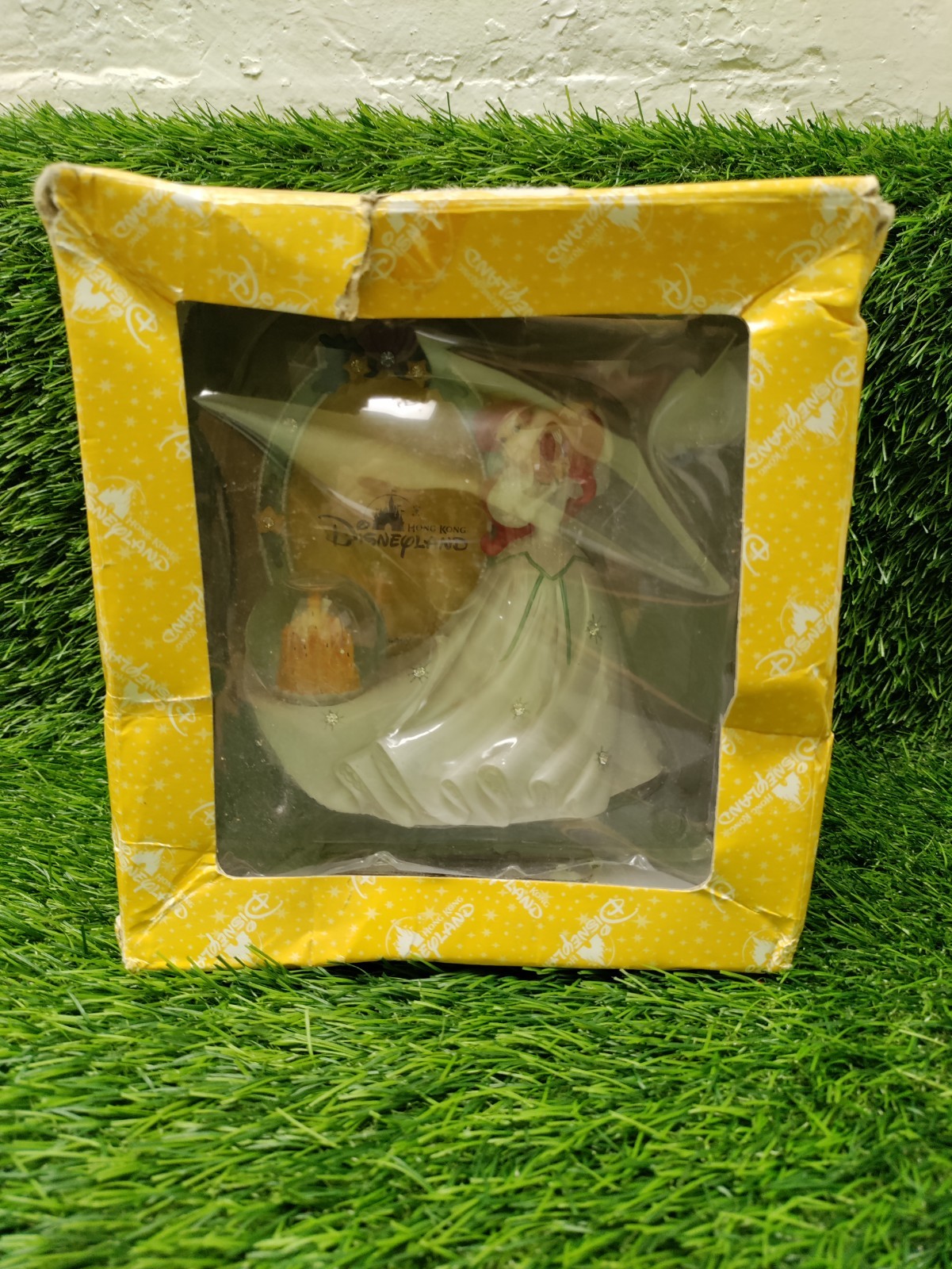 Disney Parks The Little Mermaid Ariel Wedding Figurine Globe Frame