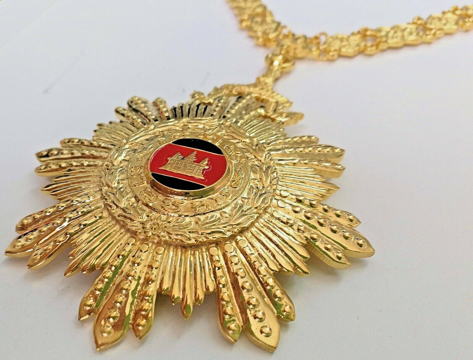 Cambodia Grand Order National Merit Medal Honor Decoration Necklace CM06 w/ Case