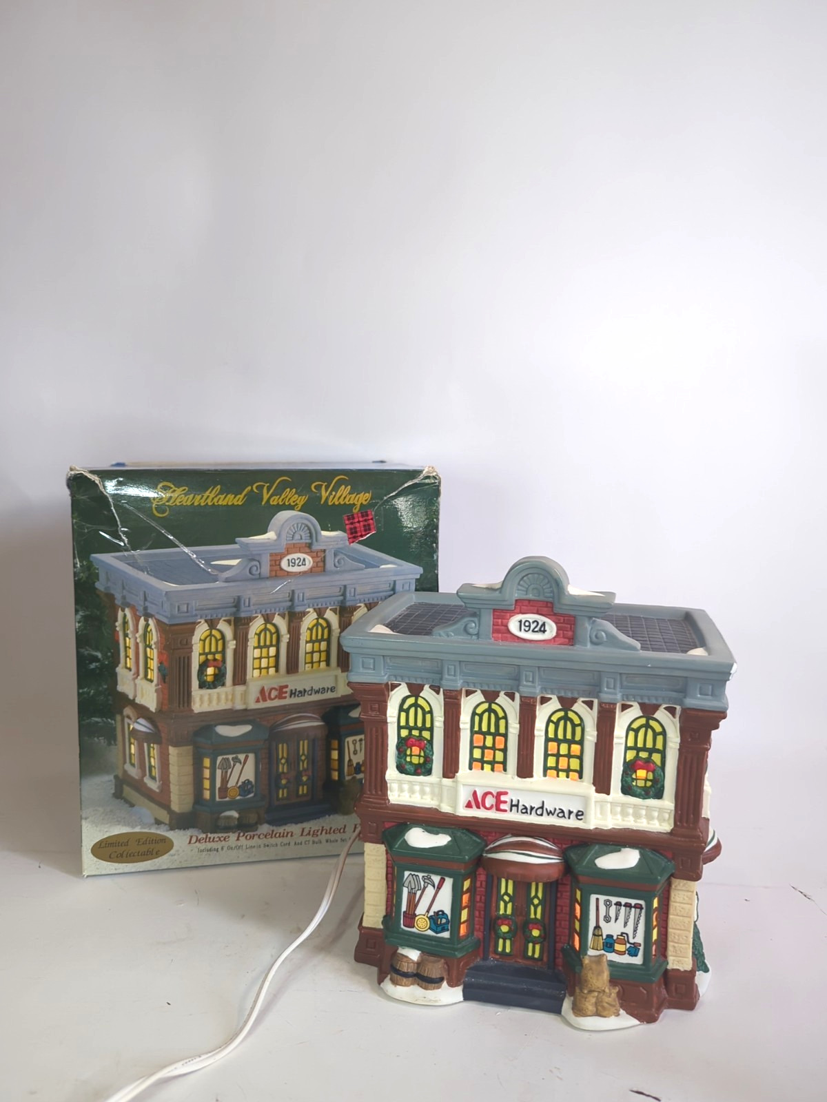Vtg 1998 Ace Hardware Store O ‘Well Heartland Village Christmas Lighted House C7