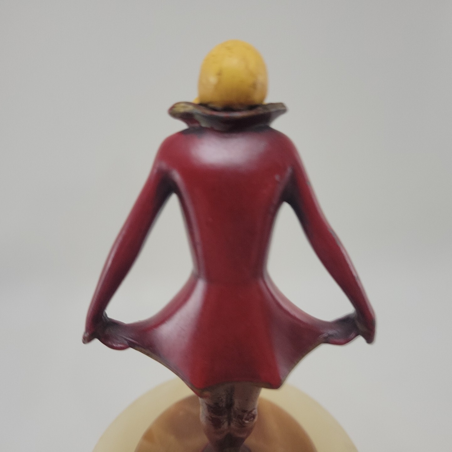 Joseph Lorenzl “The Kiss” Art Deco Painted Bronze Figure on Alabaster Lamp