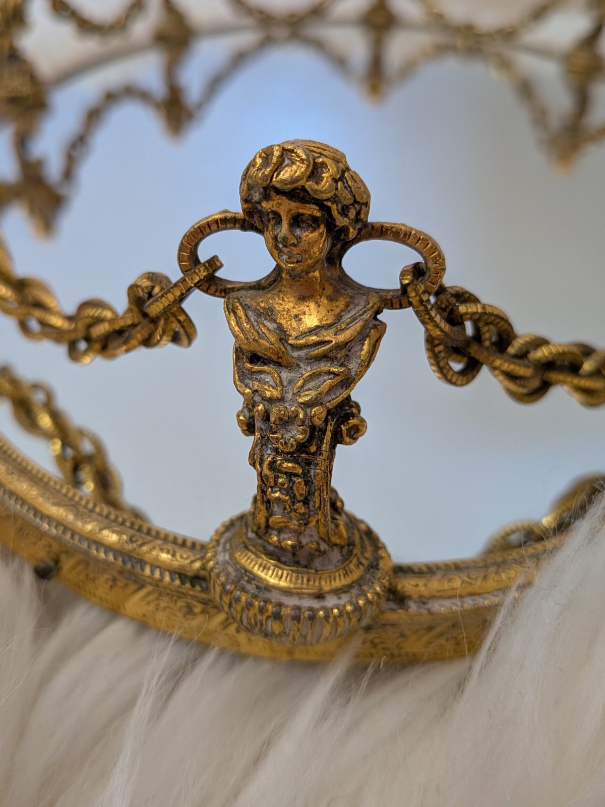 RARE Vintage Stylebuilt Hollywood Regency Maiden Dresser Vanity Mirror Ormolu