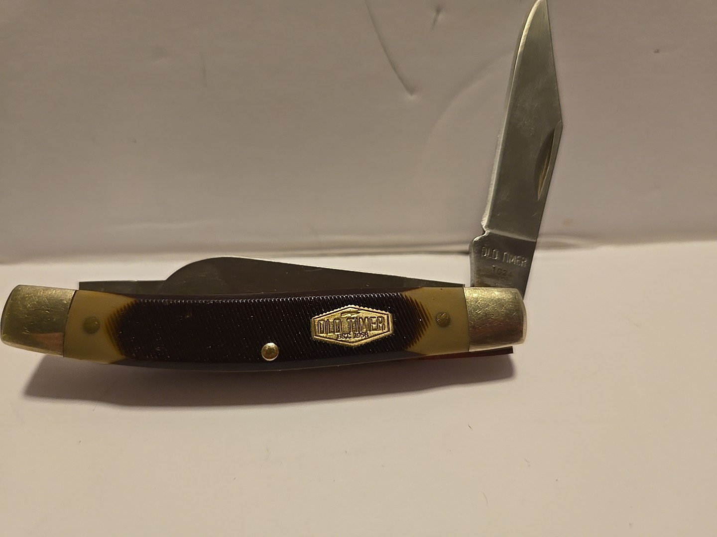 MINT VTG SCHRADE USA SAWCUT 34OT MIDDLEMAN OLD TIMER