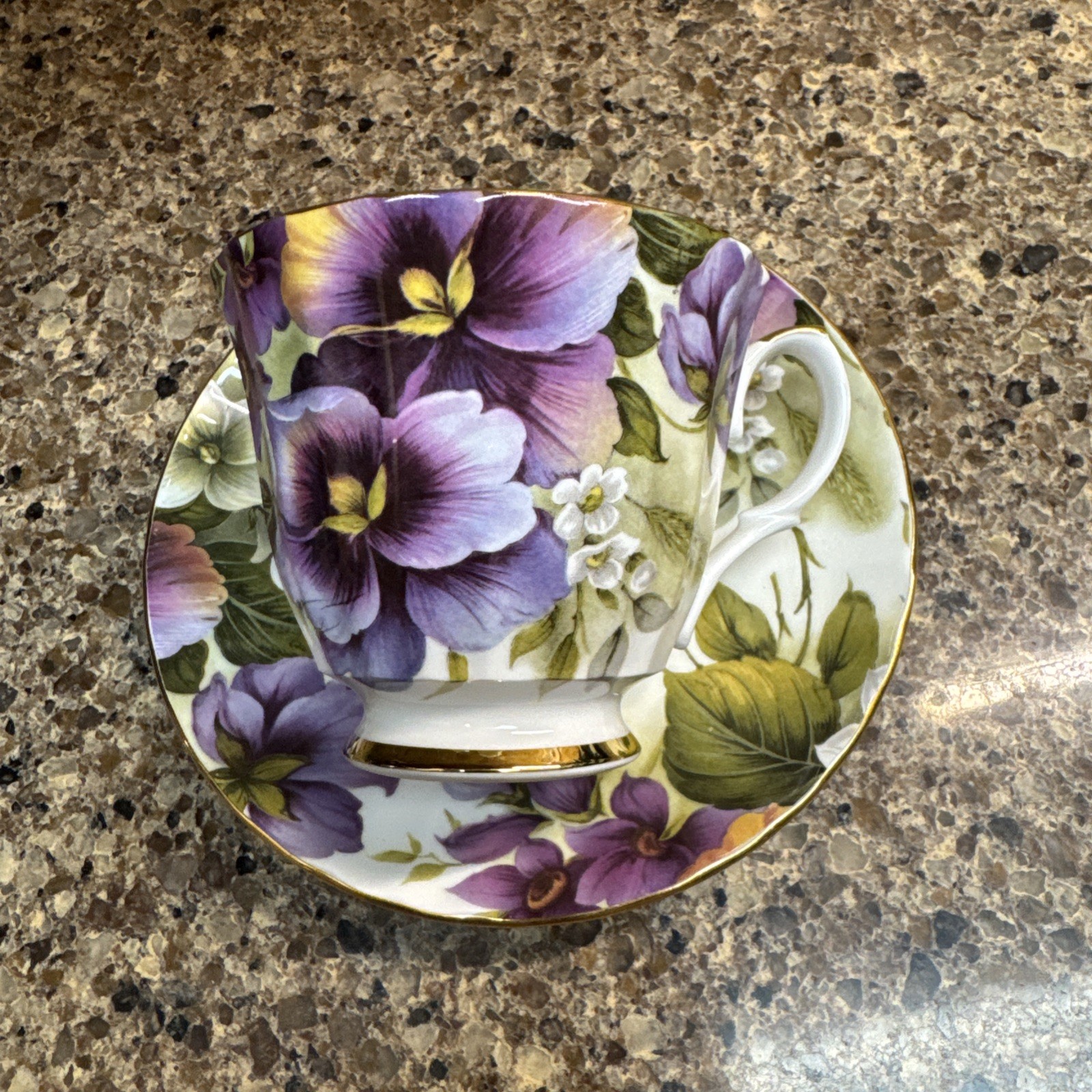 Duchess Bone China England Pansies Footed Tea Cup & Saucer Gold Trim MINT