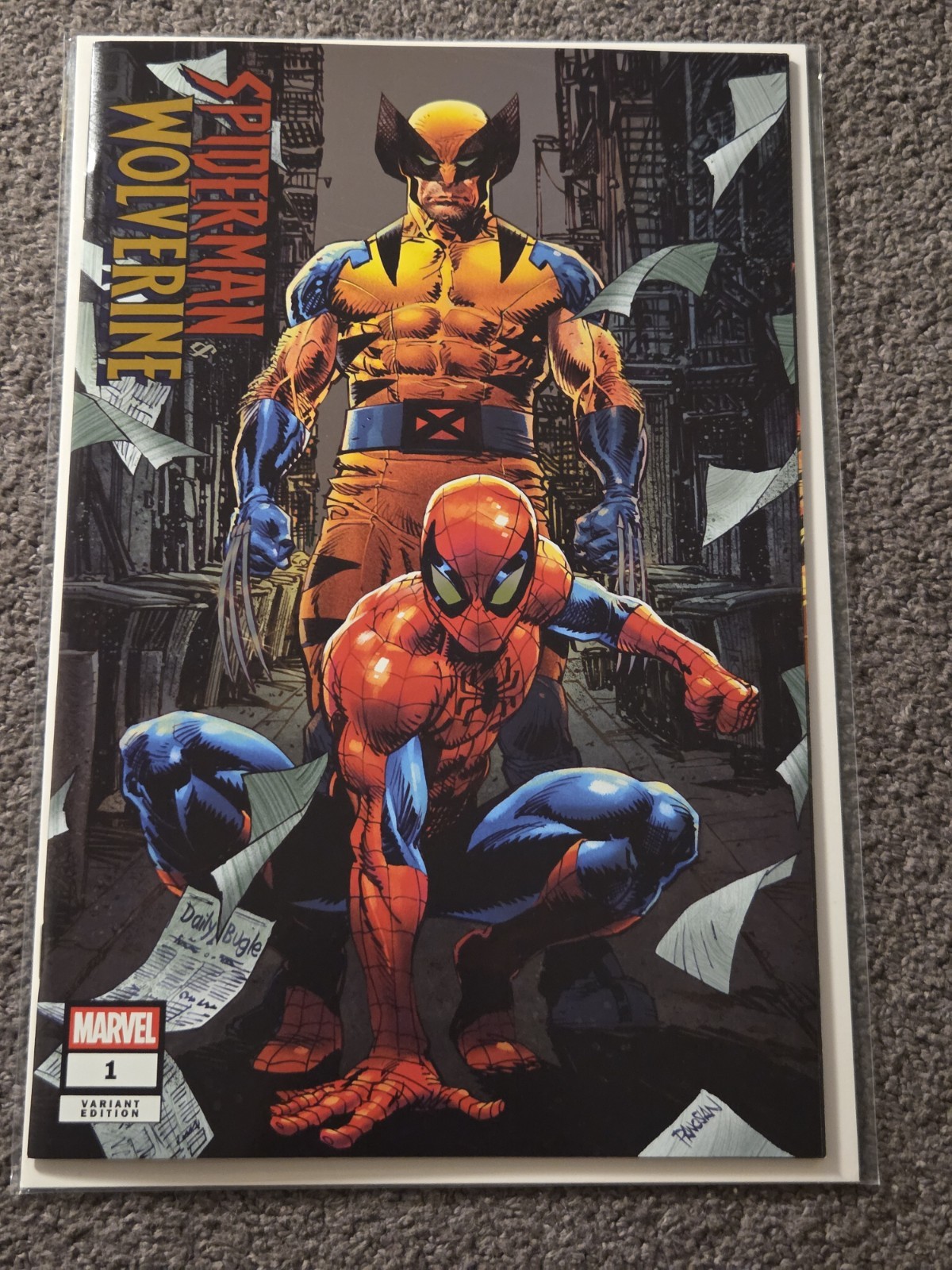 Spider man & Wolverine #1 Year In Marvel 25 WhatNot NYCC Panosian Silver Foil