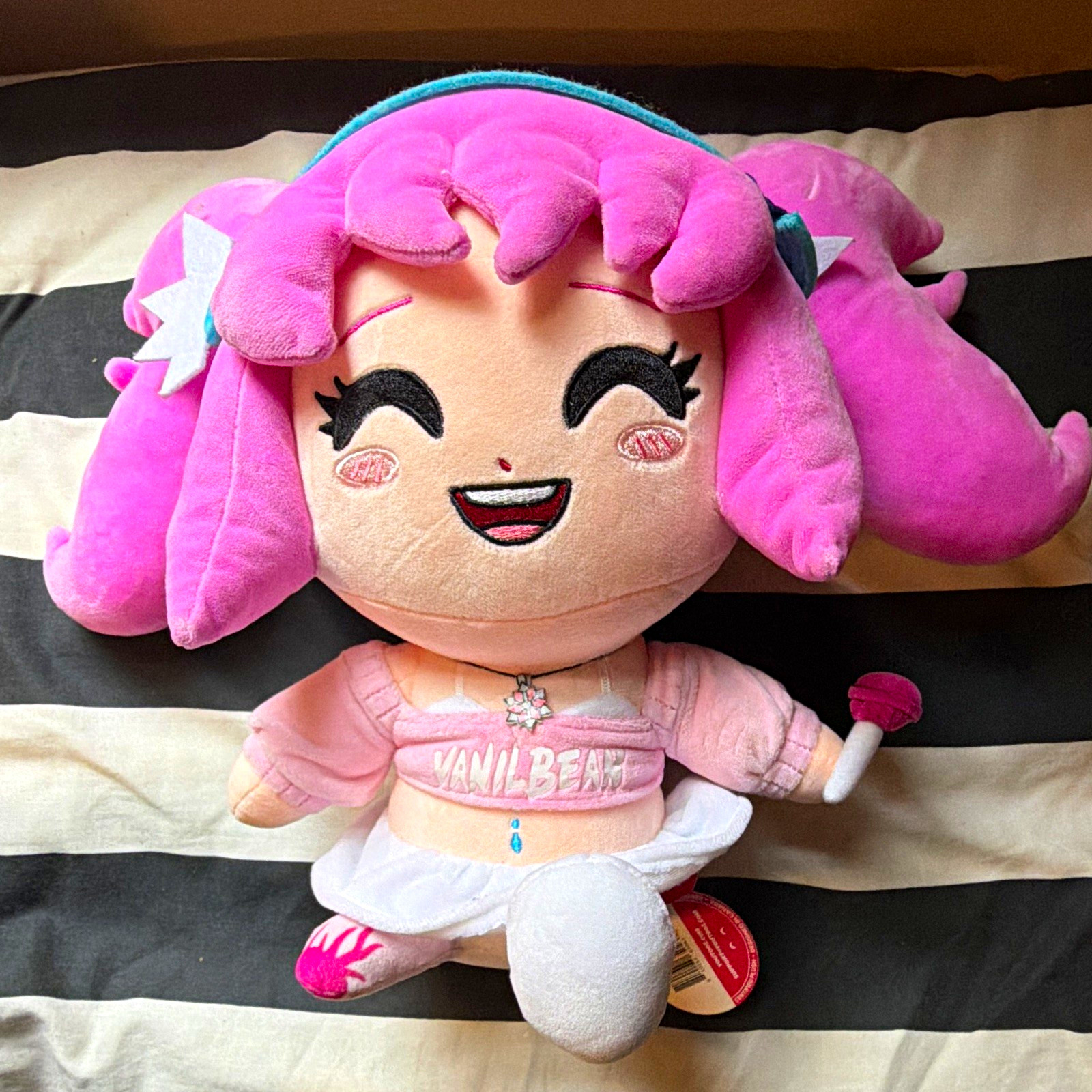 Youtooz Vanilbean Plush Collector’s Edition Polyester Pink/White 2023 with tags!