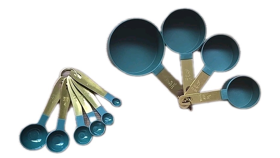 Thyme & Table ~ Four (4) Measuring Cups Six (6) Measuring Spoons ~ HUNTER GREEN