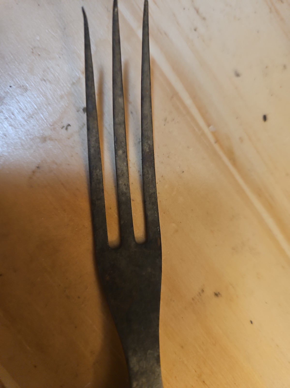 Antique Primitive Metal and Wooden 3-Prong Fork 6.50″ Utensil Pewter Civil War