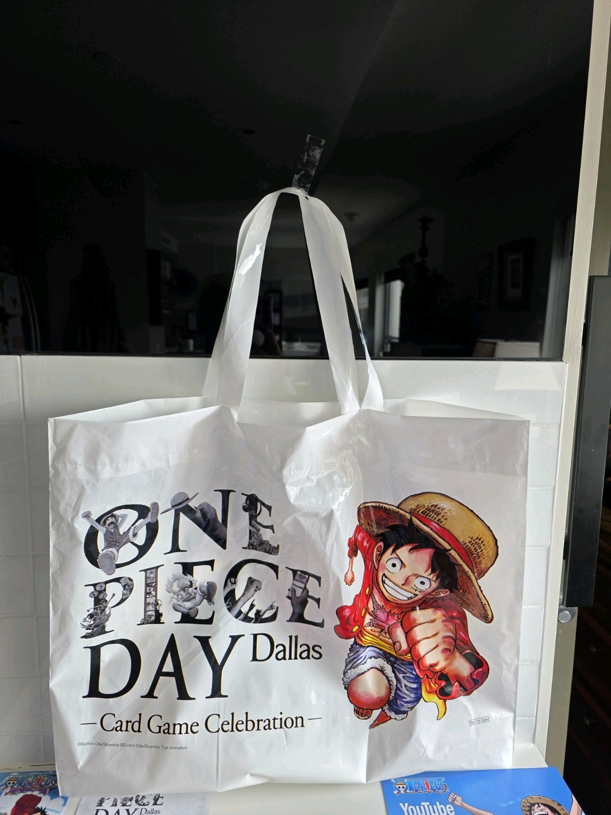 One Piece Day Dallas 2025 TCG Event Bag Bundle With Assorted Cards as shown
