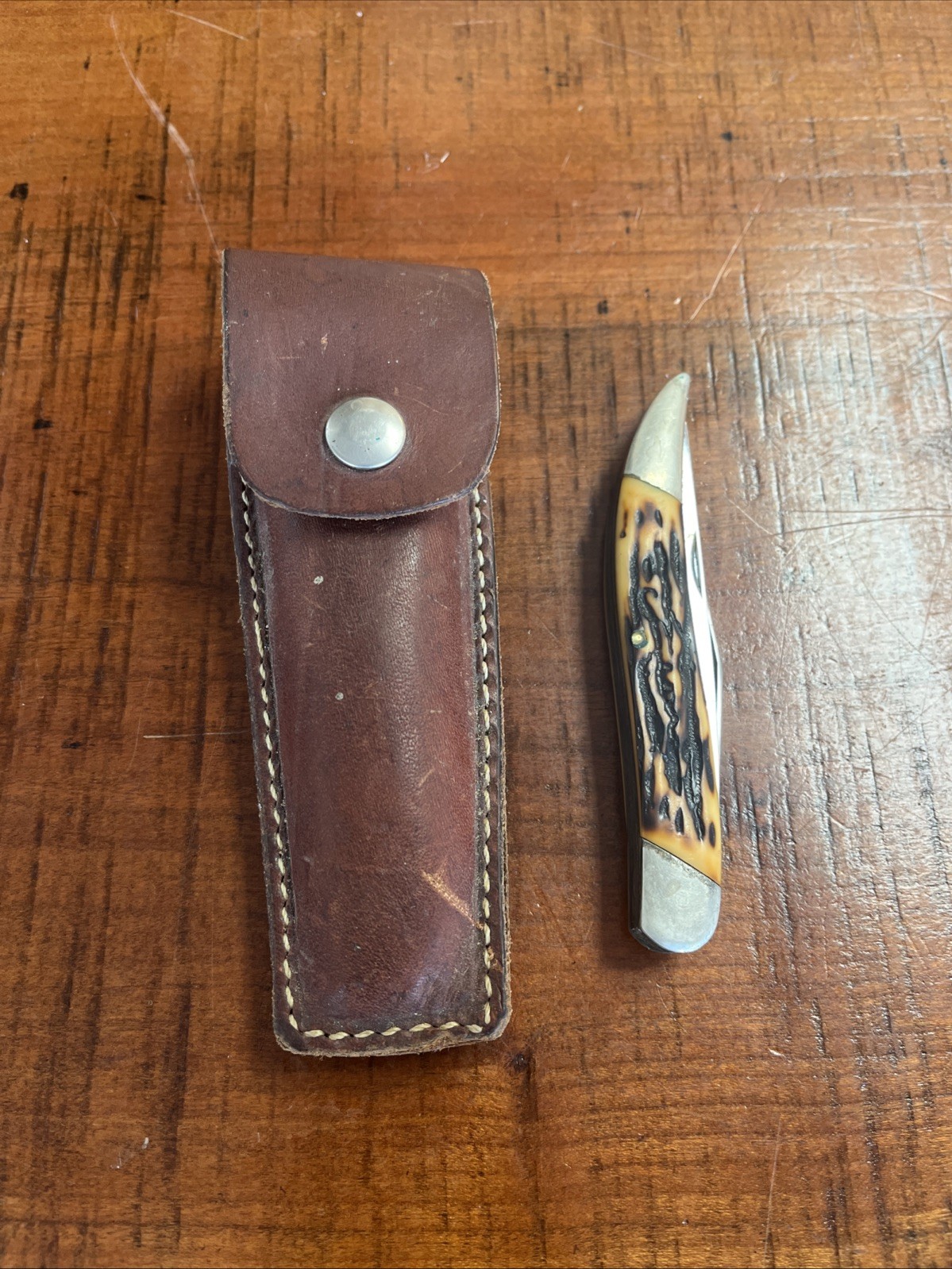 Vintage Camillus #31 Sword Pocket Knife With Indian Stag Handle Includes Case