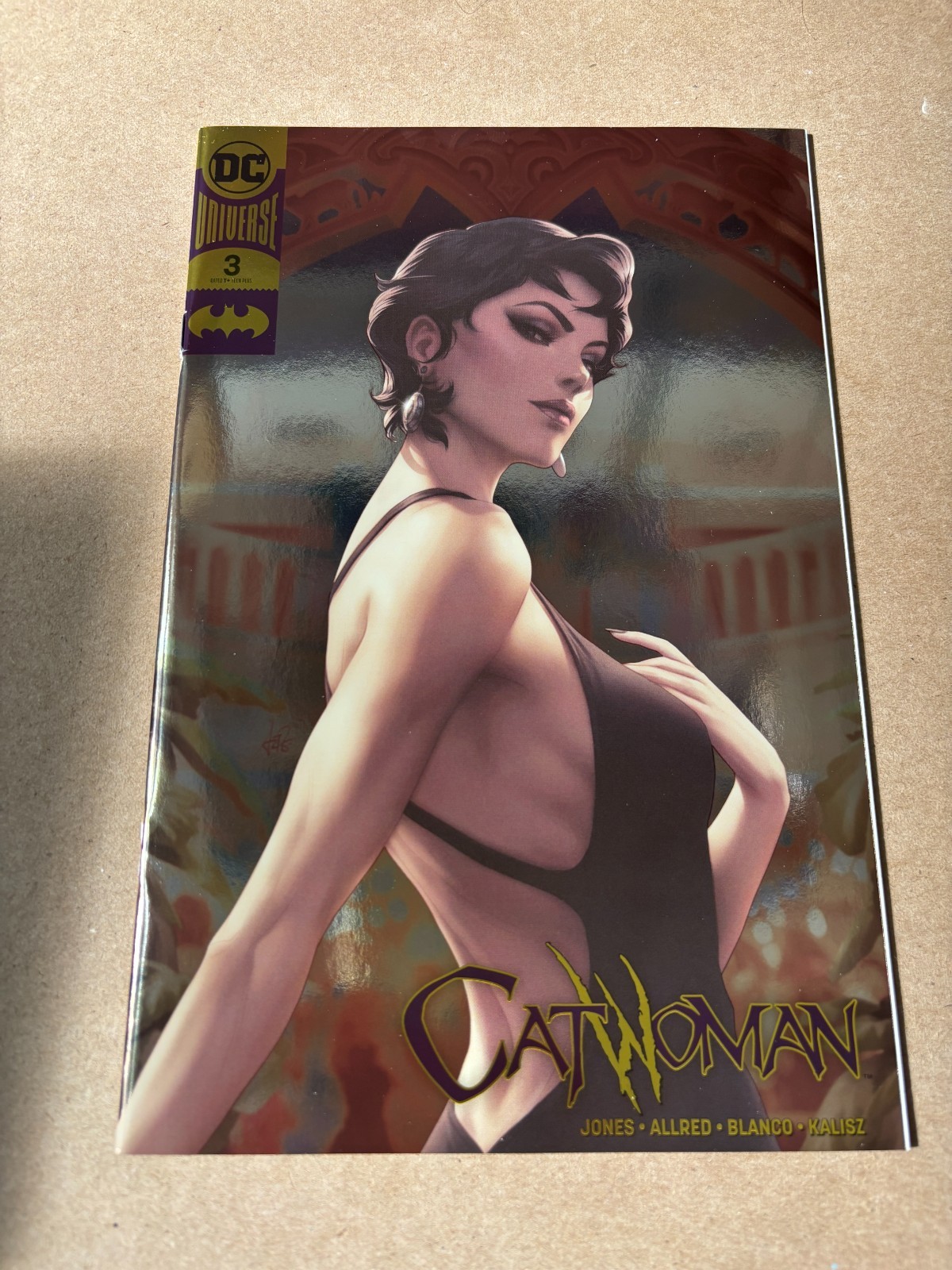 Catwoman #3 DC Boutique Convention Artgerm Excl. Gold Foil NM, Rare! (DC 2018)