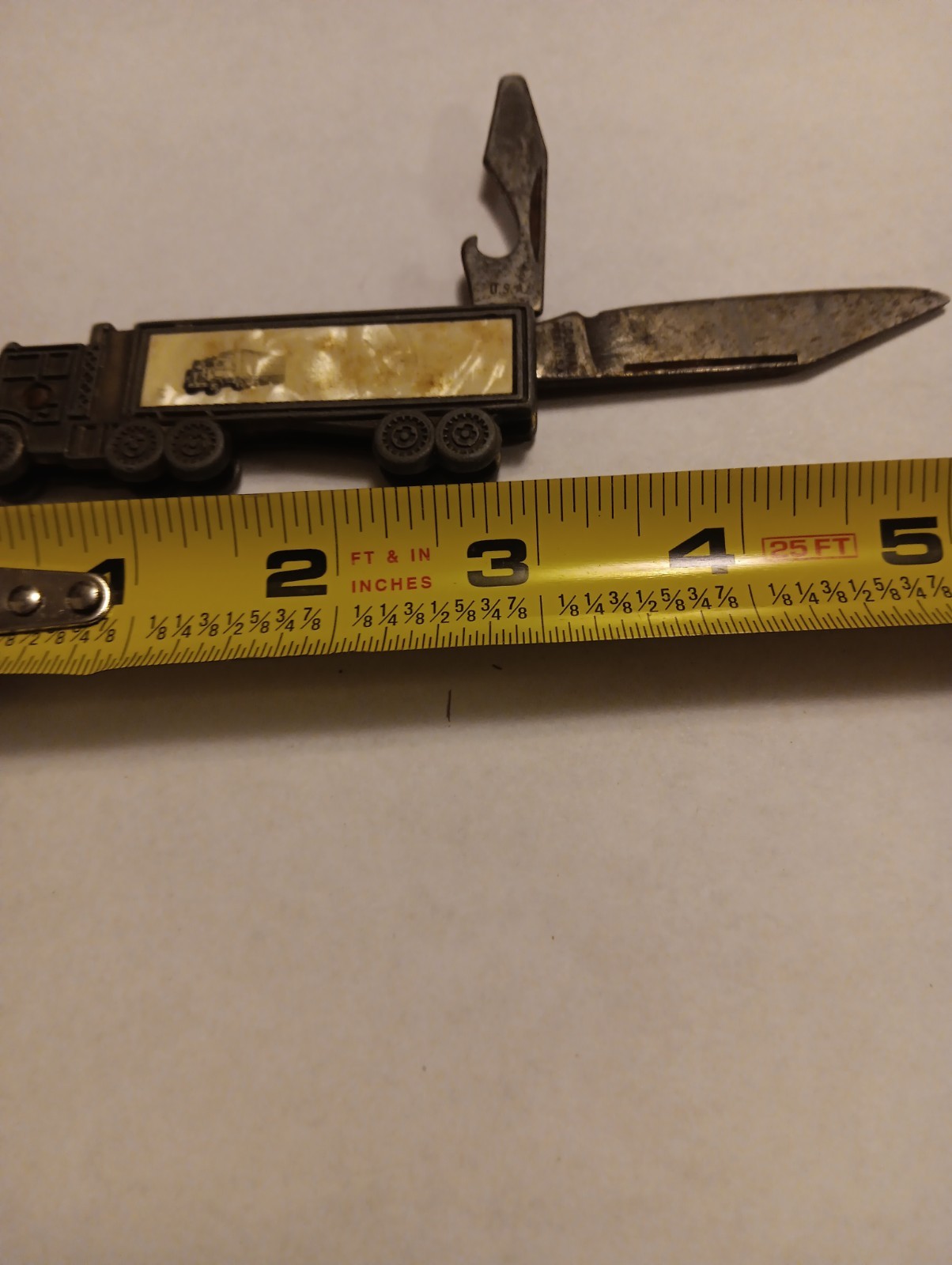Vtg Colonial USA Pocket Knife Semi Truck 18 WHEELER BIG RIG