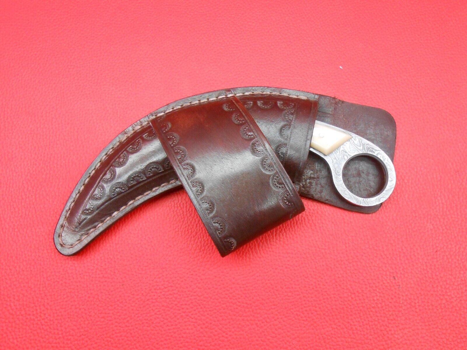 Pattern Damascus Custom Handmade Karambit Knife Camel Bone Handle S576