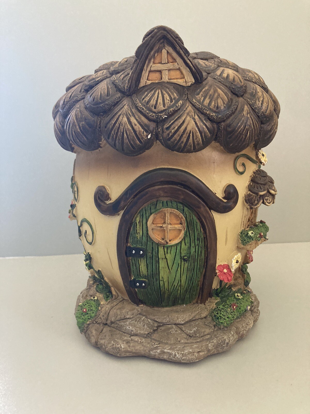 HearthSong Fairy Village House – Acorn (No. 726304), Open Box Item (H 9″)