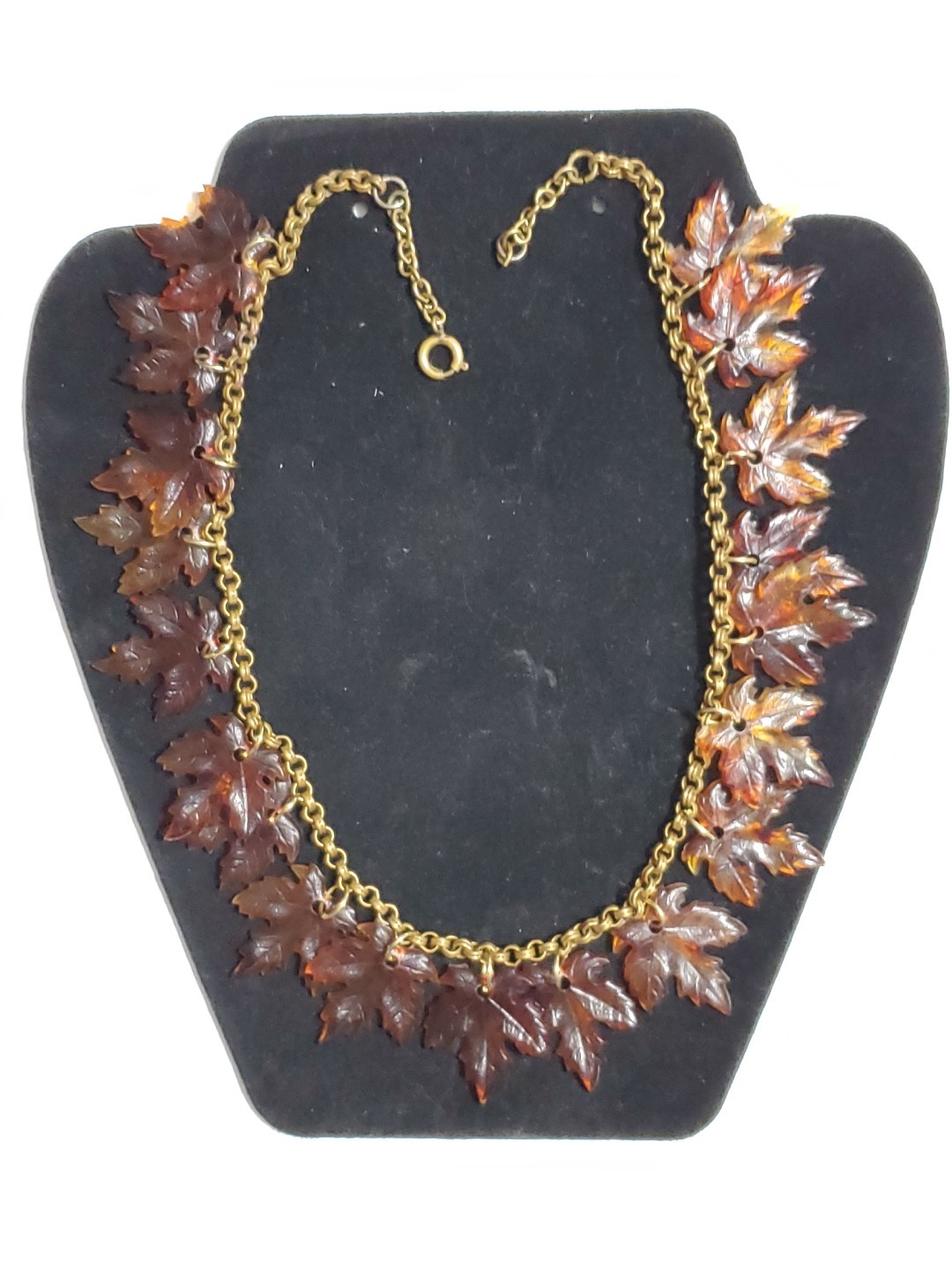 ANTIQUE VINTAGE BRASS CHAIN CELLULOID MAPLE LEAF LEAVES CHOKER NECKLACE