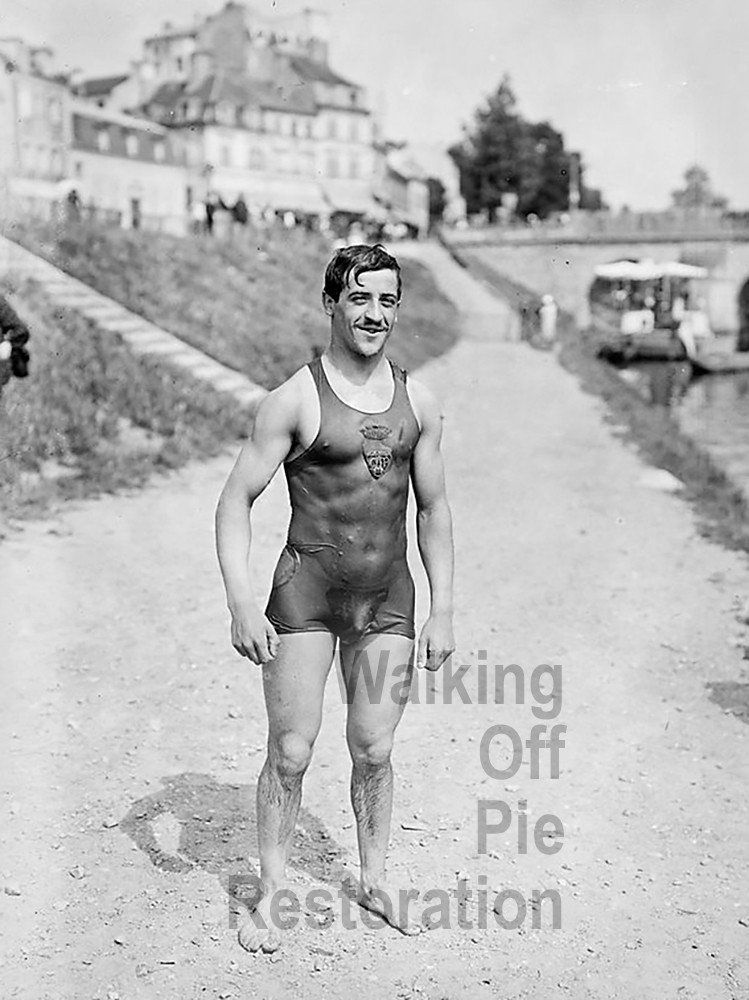 1920s swimmer in wet skin-tight suit 4×6 reprint Gay Estate Collection