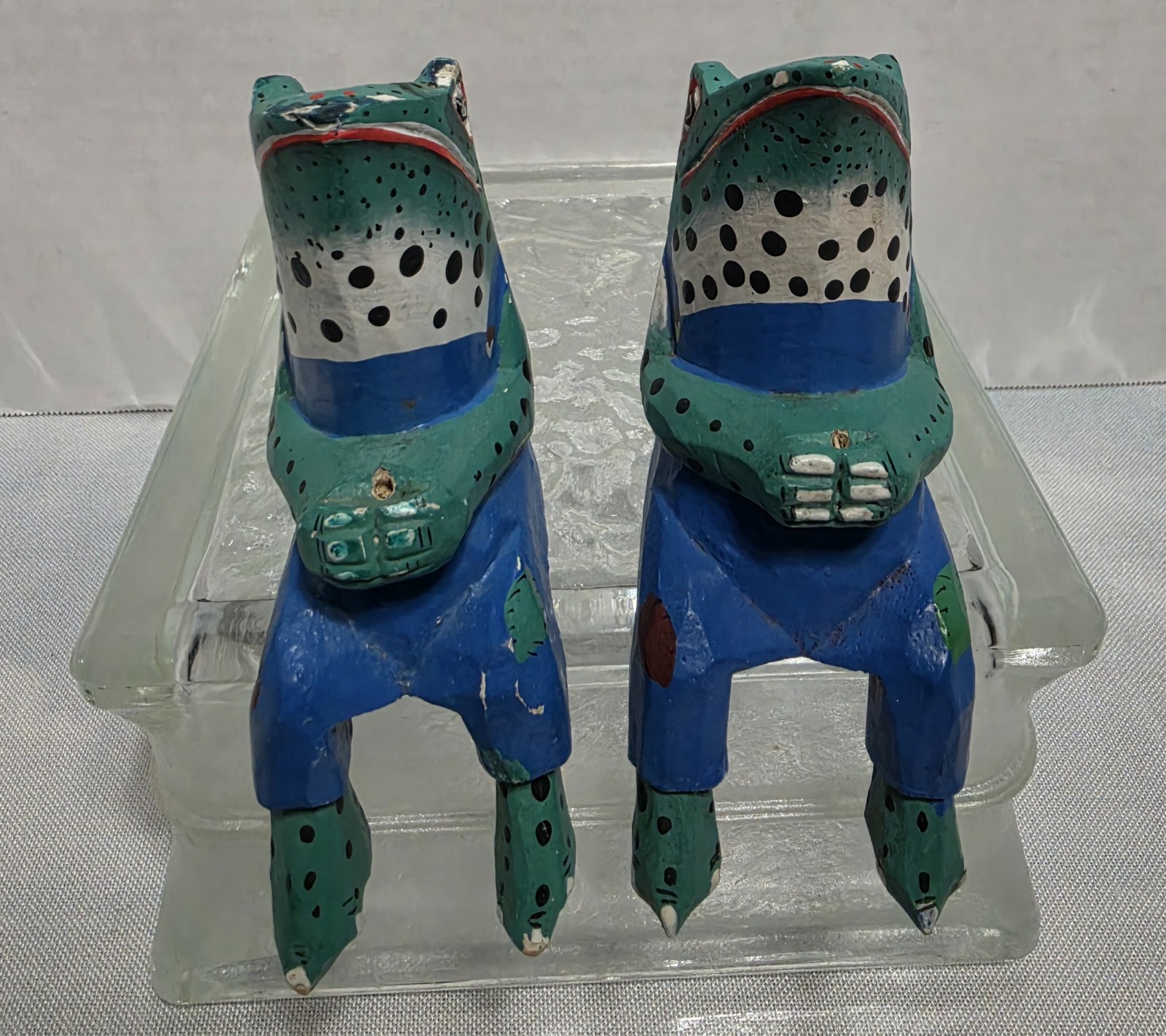 Hand Carved Folk Art Frogs VTG Primitive Style Wood Décor Shelf Sitters